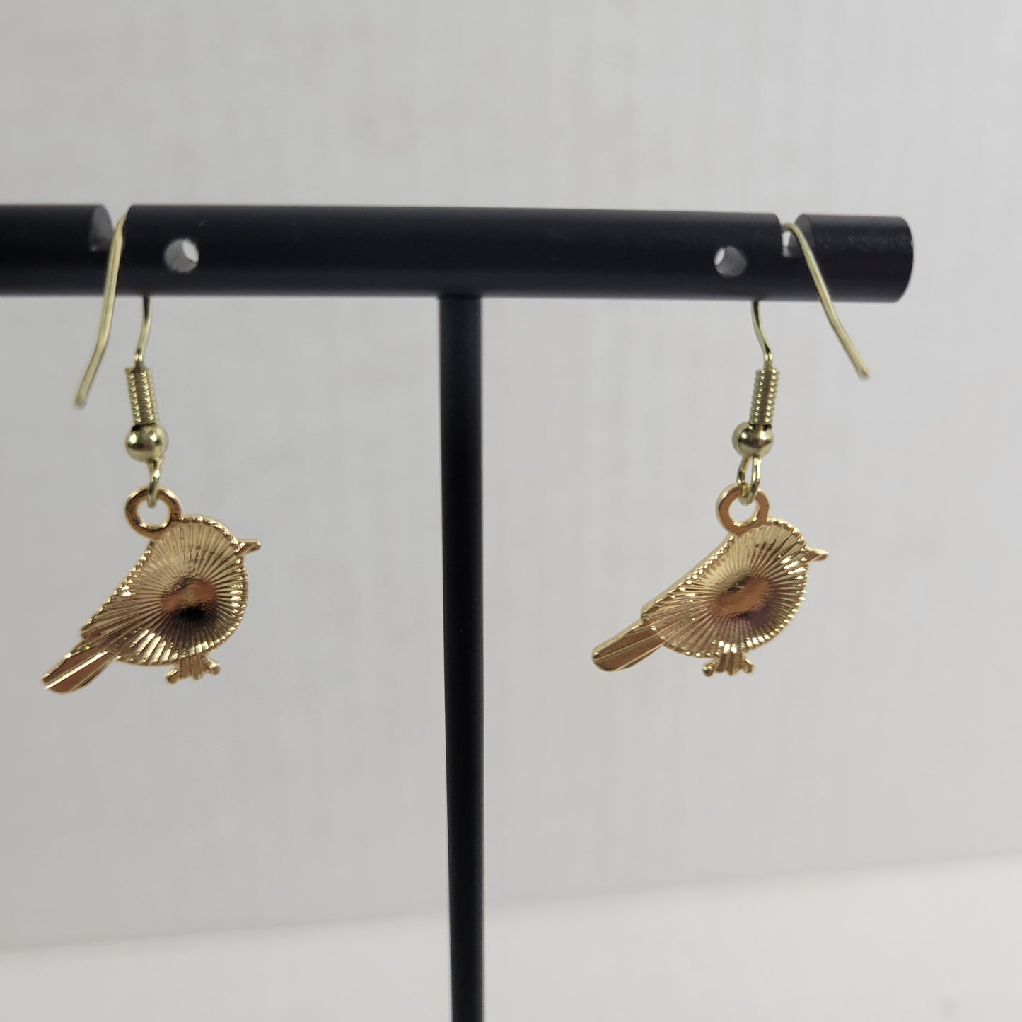 Bird Dangle Drop Earrings Women Blue Aluminum Alloy Gold Tone Hanging E77E