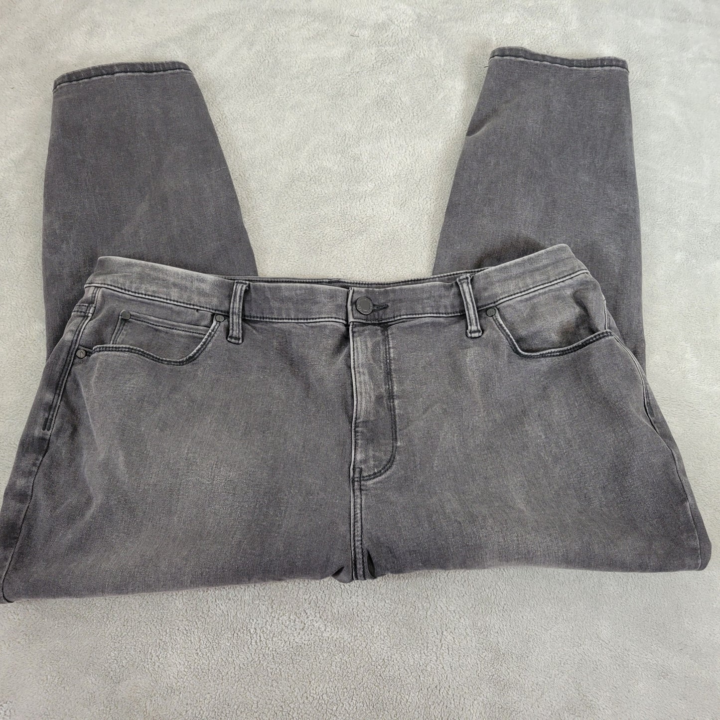 Simply Vera Wang 22WS Petite Black Skinny Cropped Jeans Elastic Waist SKI22E