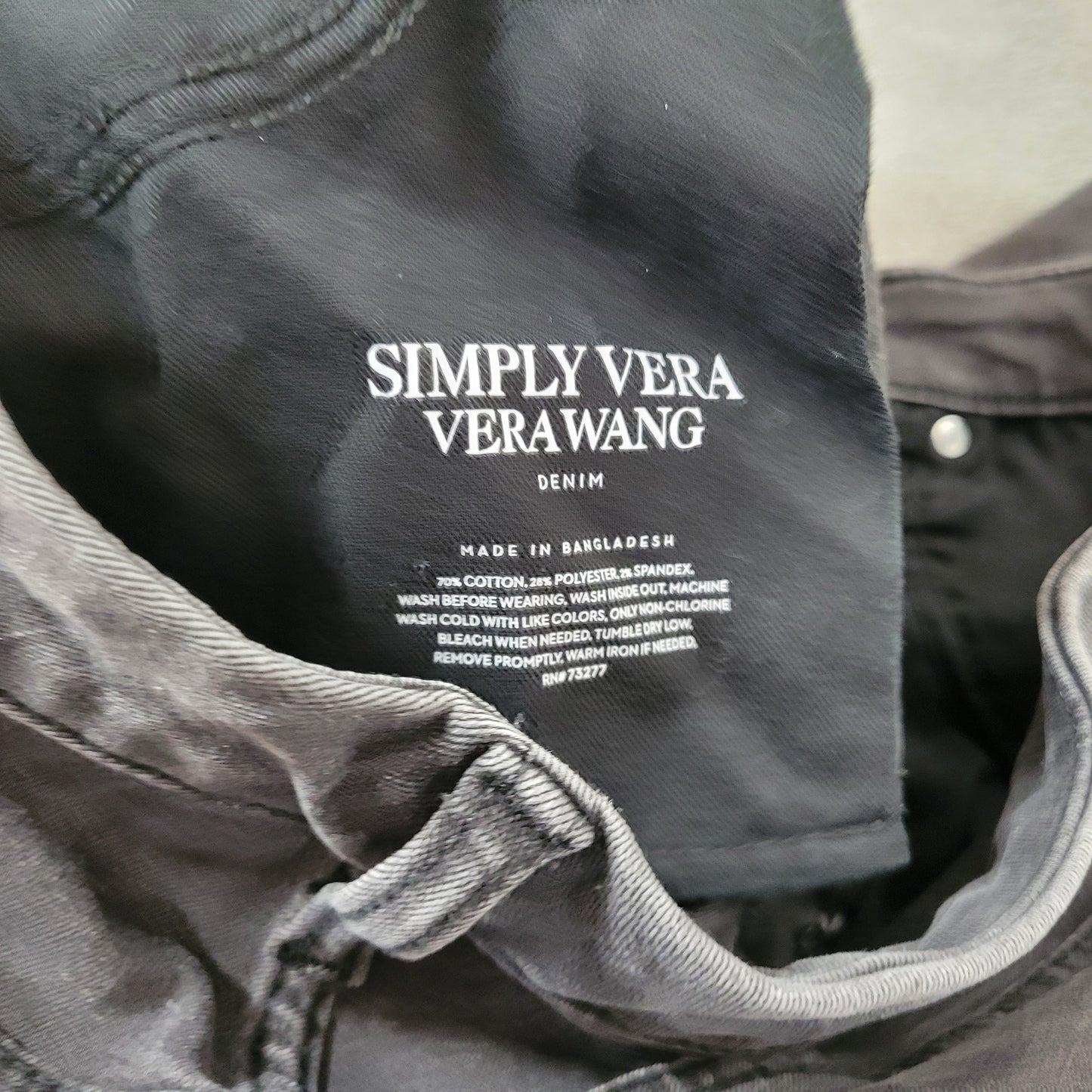 Simply Vera Wang 22WS Petite Black Skinny Cropped Jeans Elastic Waist SKI22E