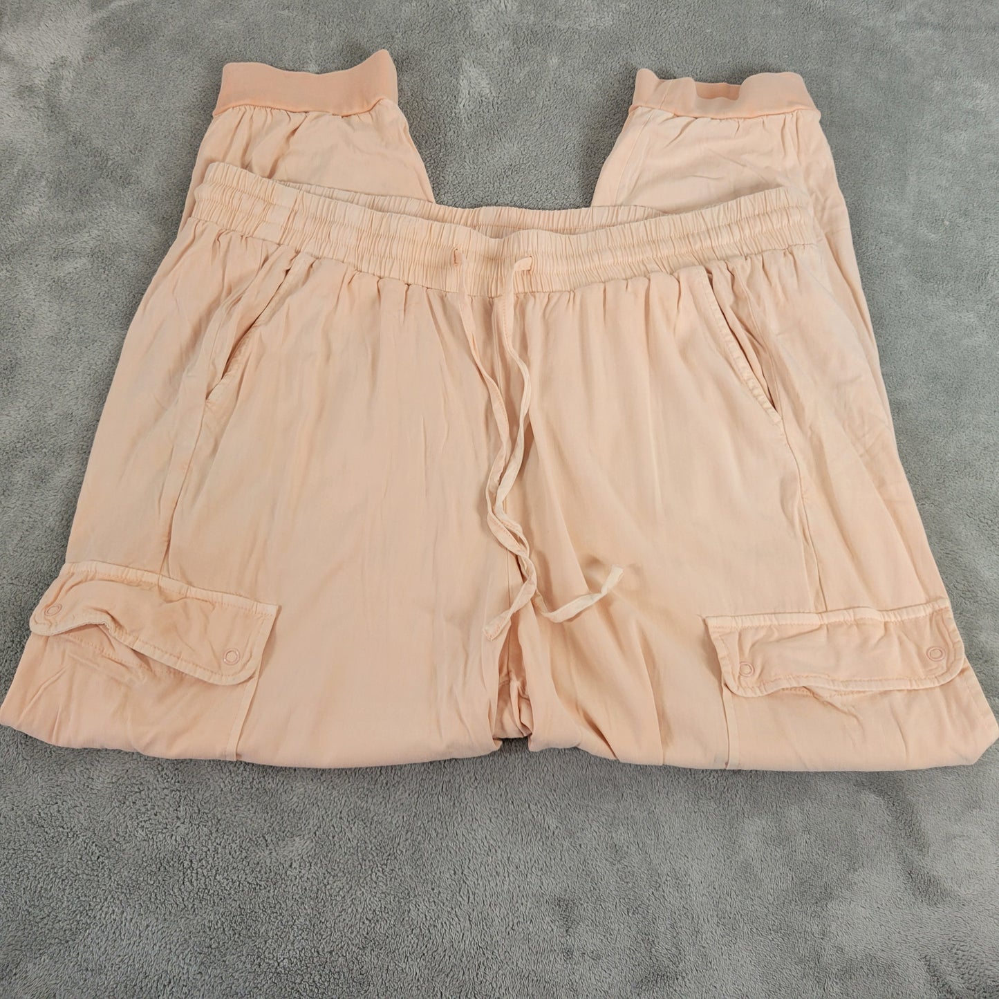 Torrid 2X Cargo Capri Pants Pale Orange Rayon Stretch Elastic Waist ORA26E