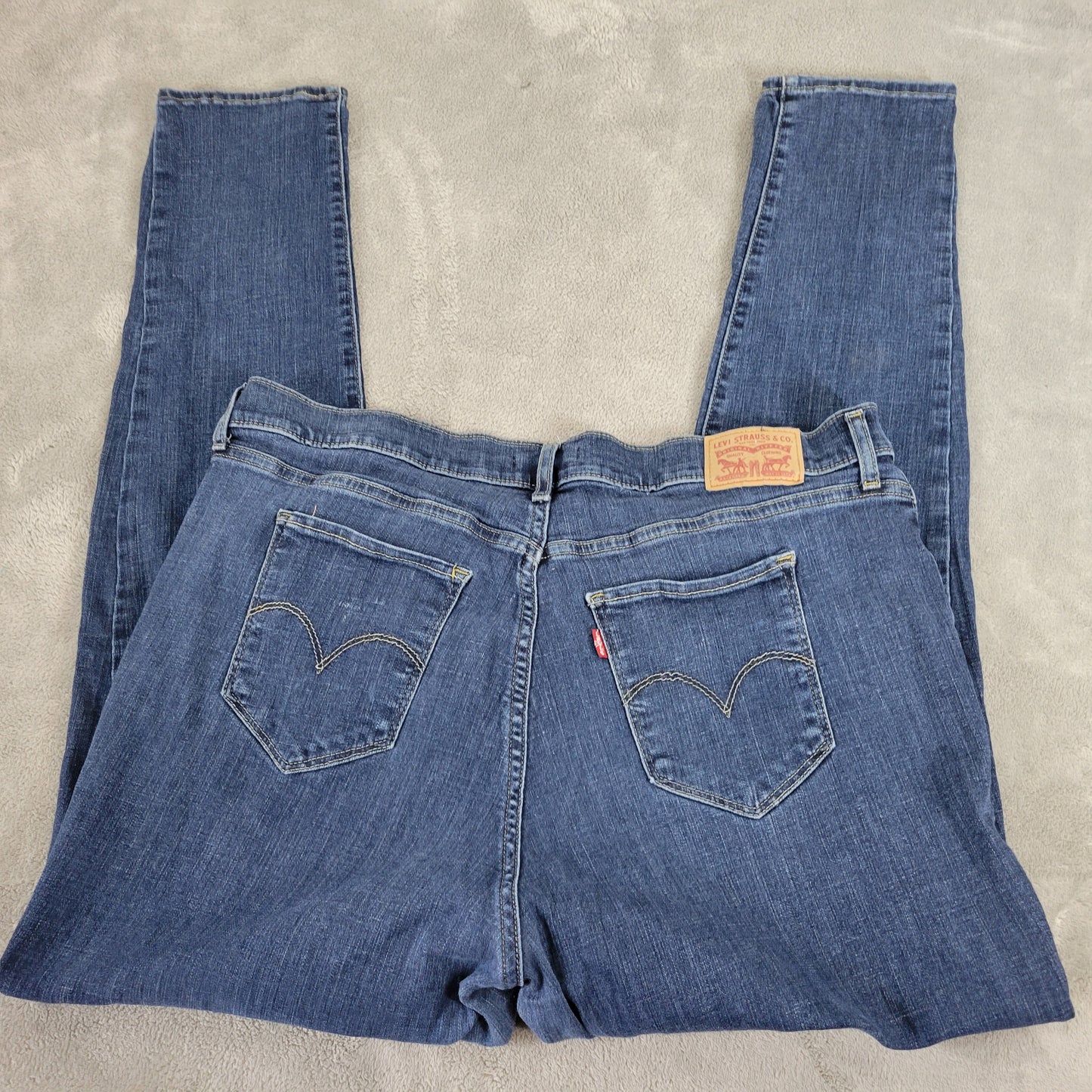 Levi's 711 Skinny Jeans Womens 18W Dark Wash Distressed Blue Denim SKI20E