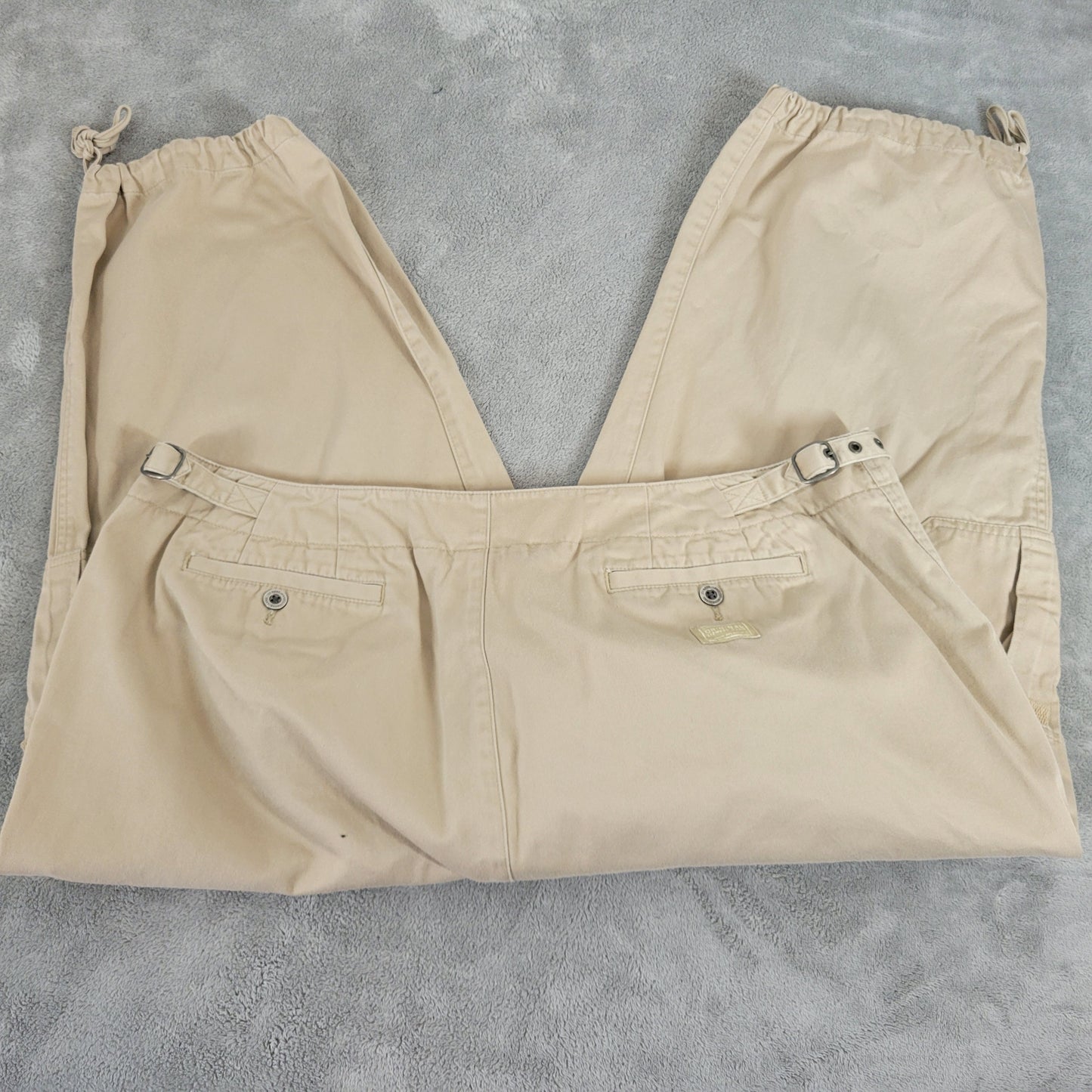 Liz Claiborne 18P Petite Cargo Capri Pants Beige Cotton Straight Leg Zip A28E