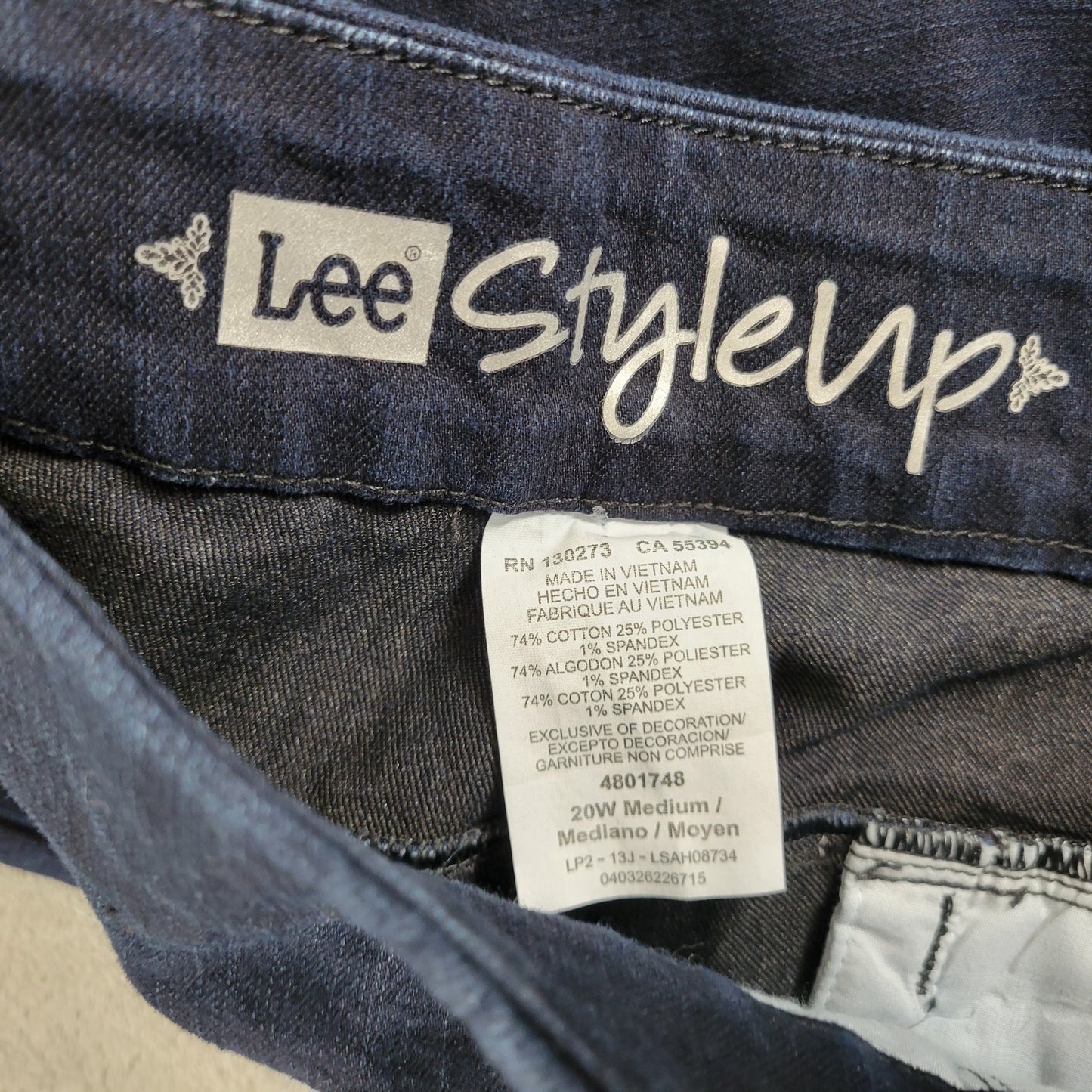 Lee Style Up Women 20W Indigo Blue Jeans Dark Wash Cotton Denim SL62E