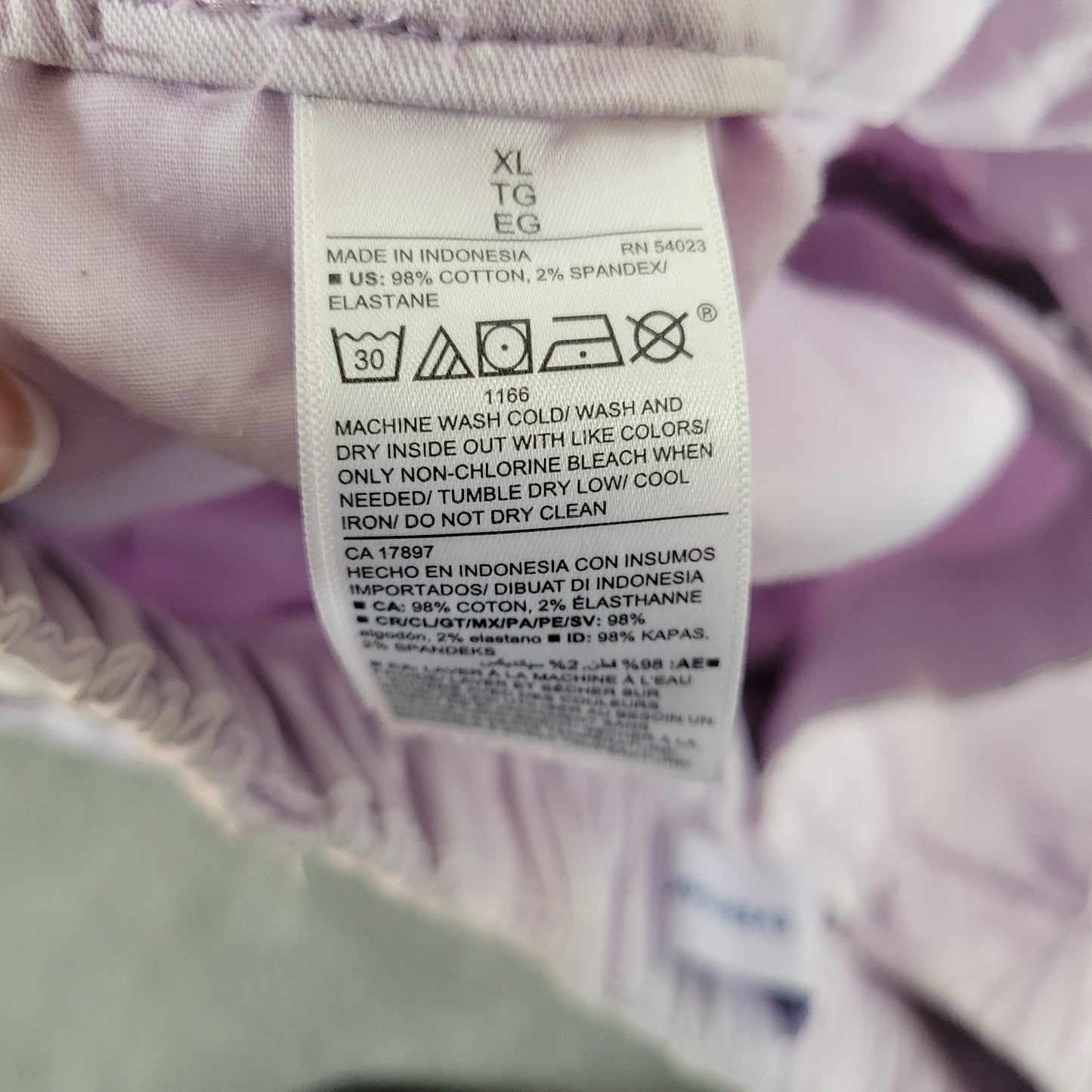Old Navy Everyday Womens Shorts XL Lavender Chino Purple Elastic Waist PUR63E