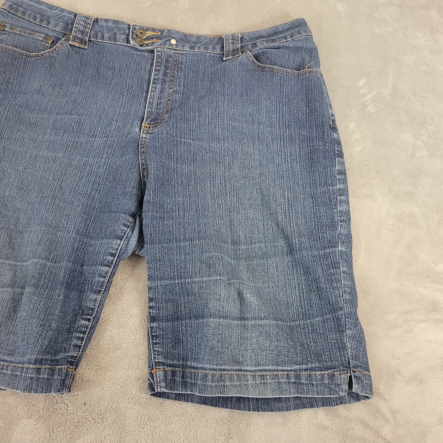 St. John's Bay Denim Shorts 18W Dark Blue Elastic Waist Stretch SHO3E
