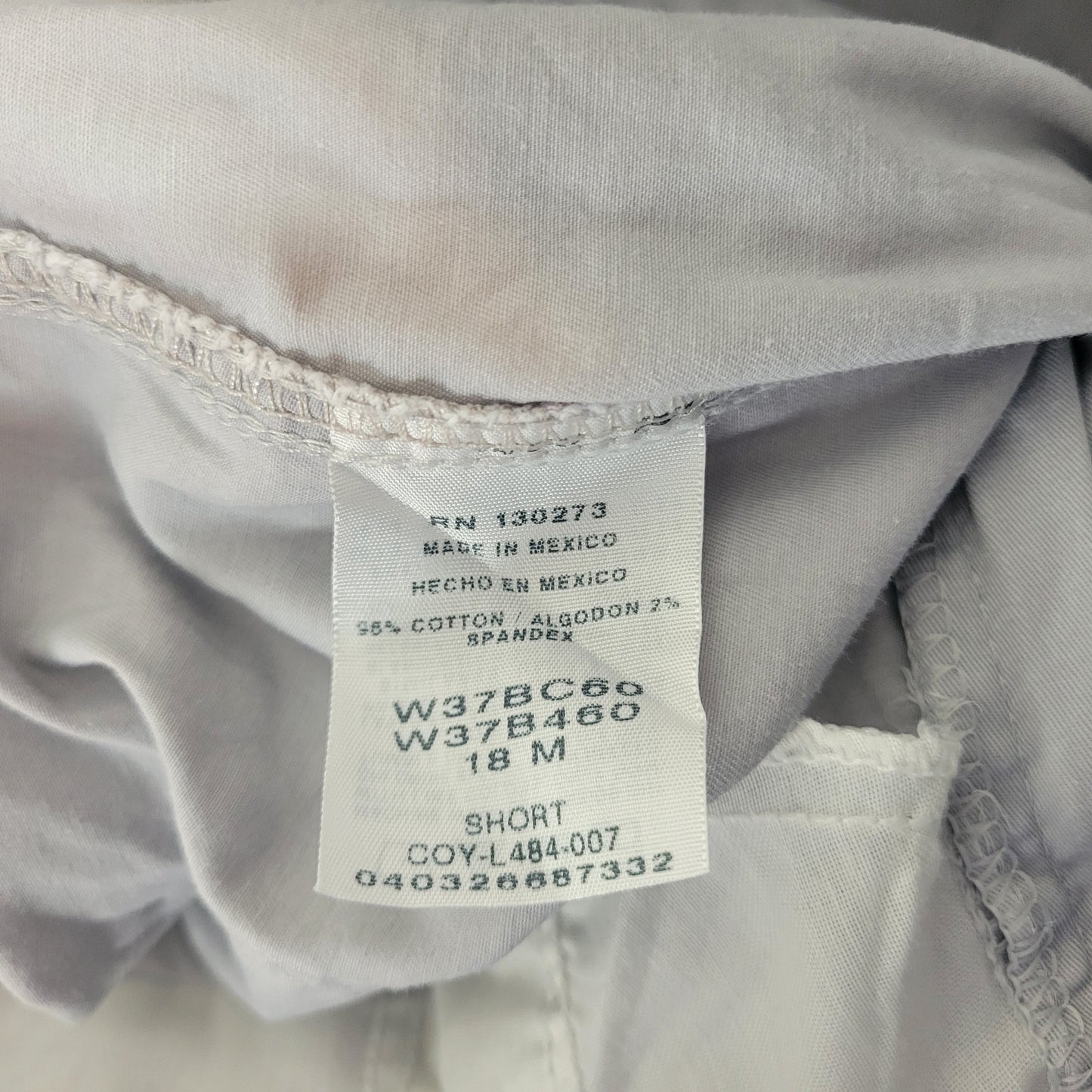 Riders by Lee Chino Shorts 18 Gray Cotton Blend Stretch 8" Inseam Pockets GRA30E