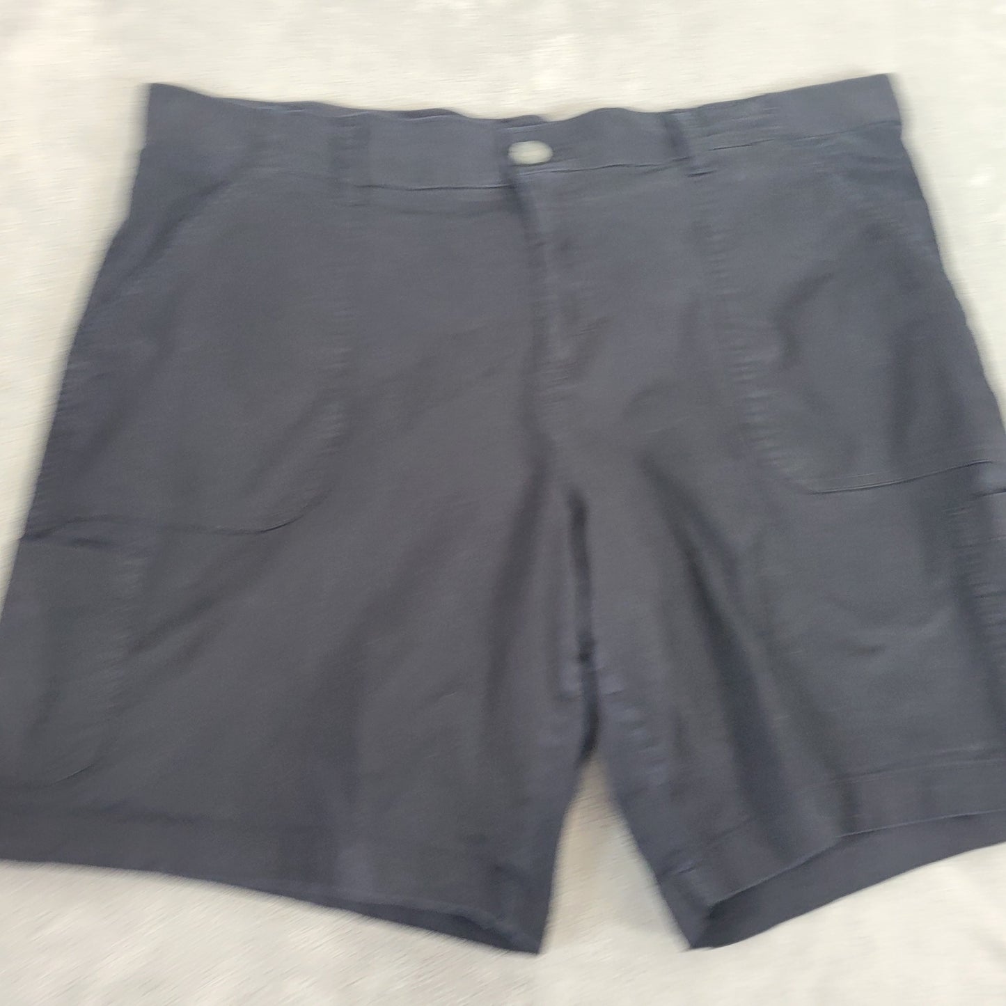 Lee Relaxed Fit Chino Shorts Black 20W Mid Rise 8" Inseam Cotton Blend BLA47E
