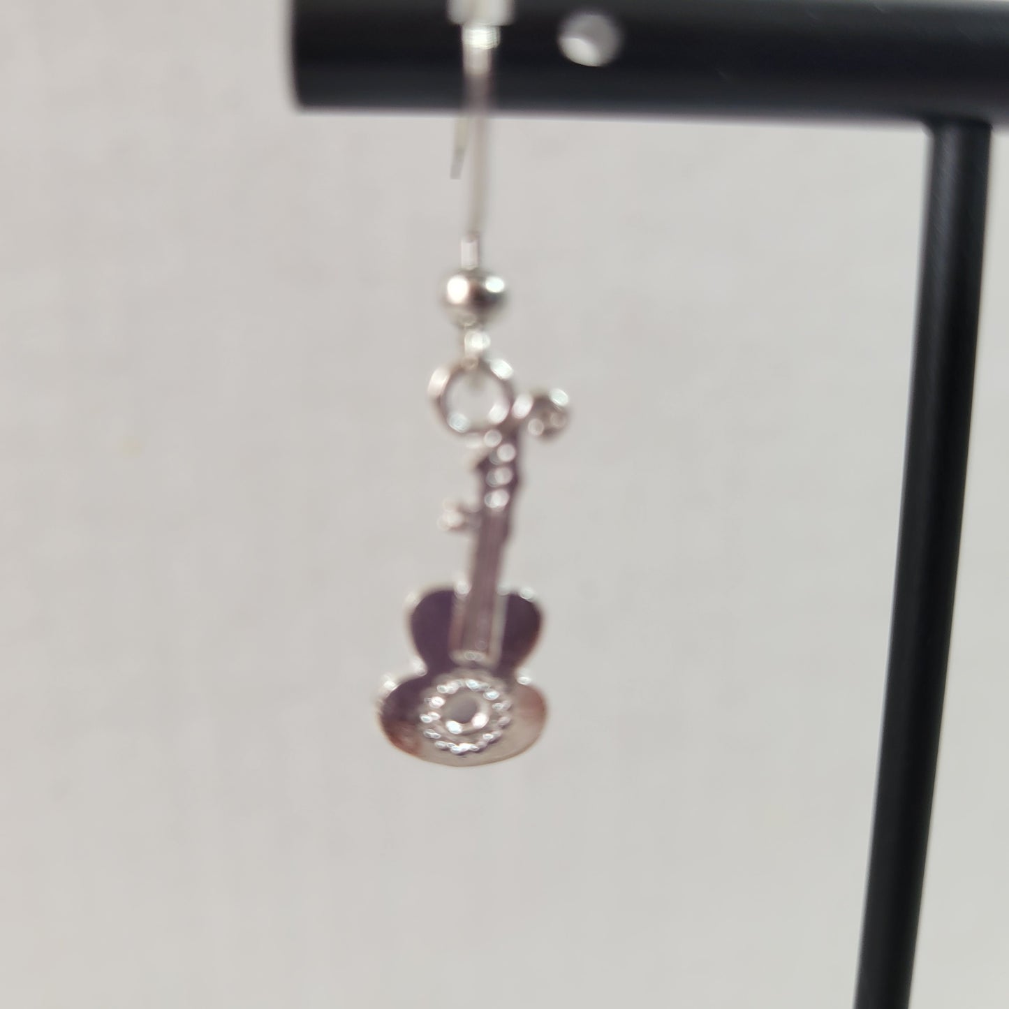 Women Acoustic Guitar Dangle Earrings Silver Tone Alloy Music Lover Music E90E