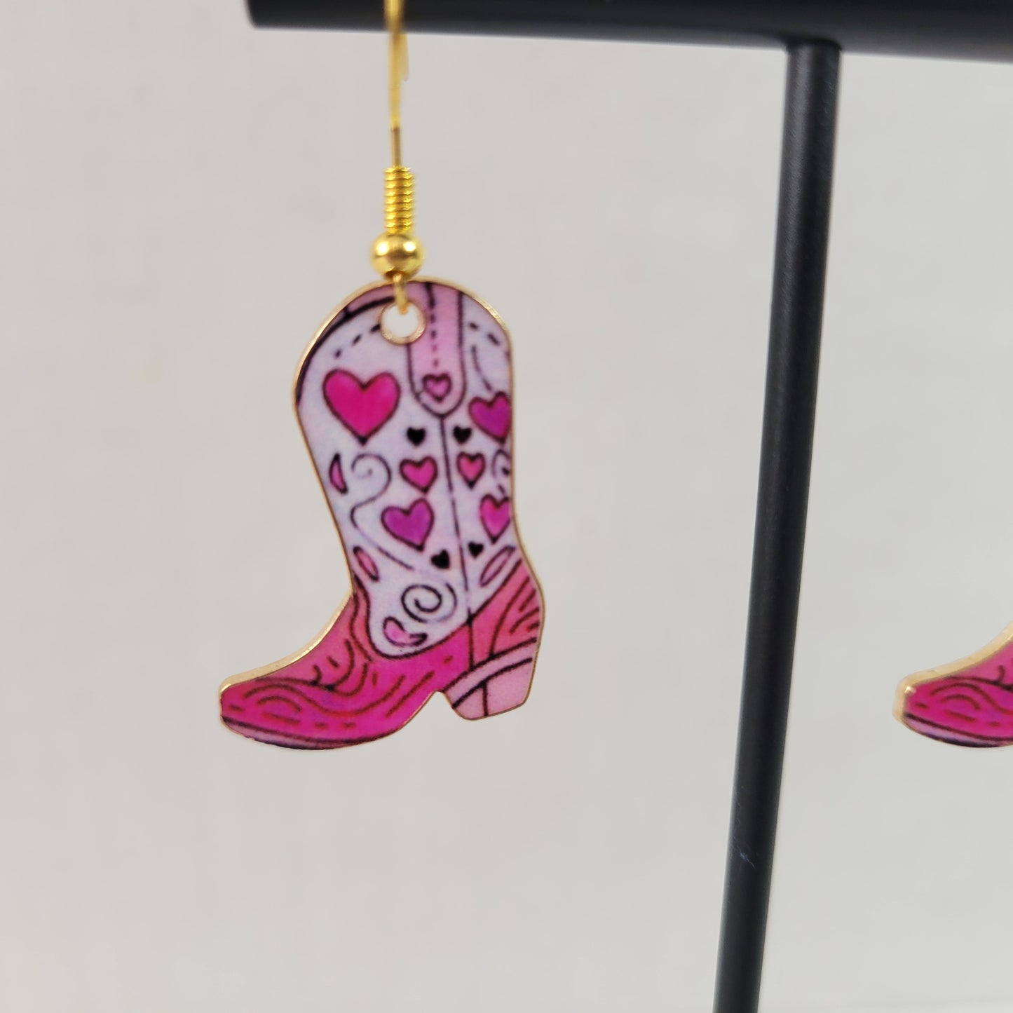 Valentines Day Cowgirl Boot Dangle Earrings Pink White Heart Rodeo Western E92E