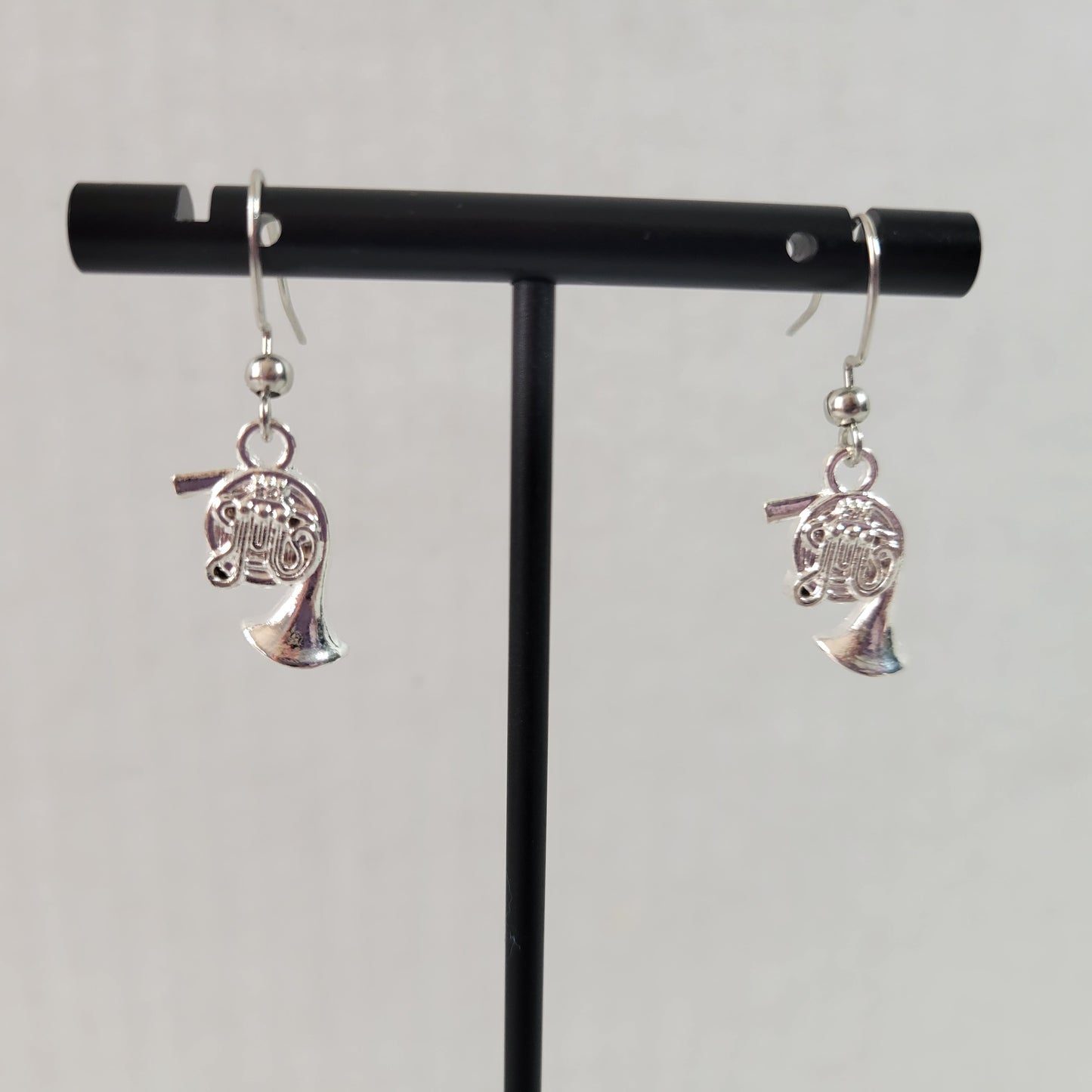 Women French Horn Dangle Earrings Music Lover Drop Jewelry Band Orchestra E94E