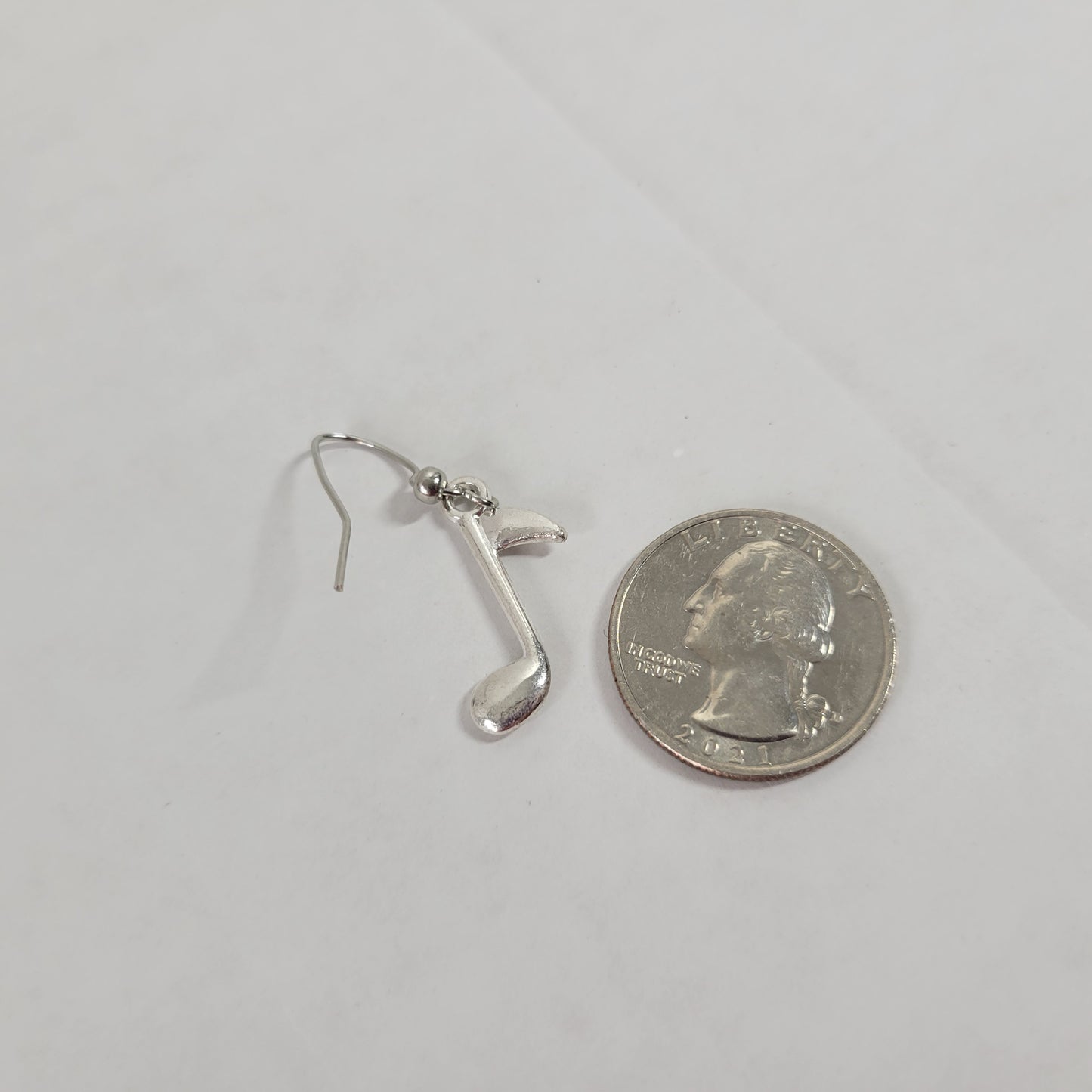 Music Notes Womens Dangle Drop Earrings Silver Tone Alloy Musical Charm E104E