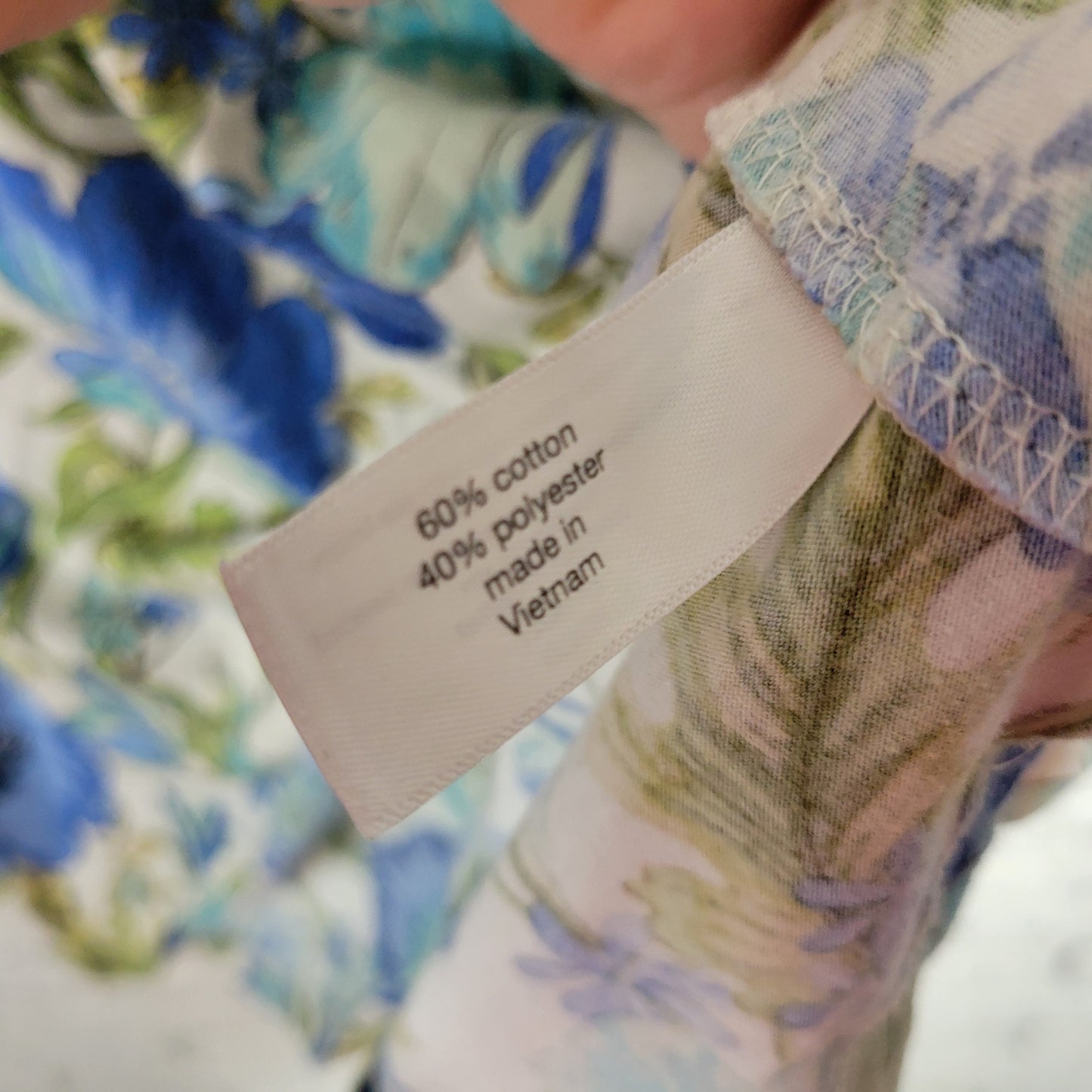 Lane Bryant Womens Top 26 28 Plus Blue Green Floral V Neck Short Sleeve FLO51E