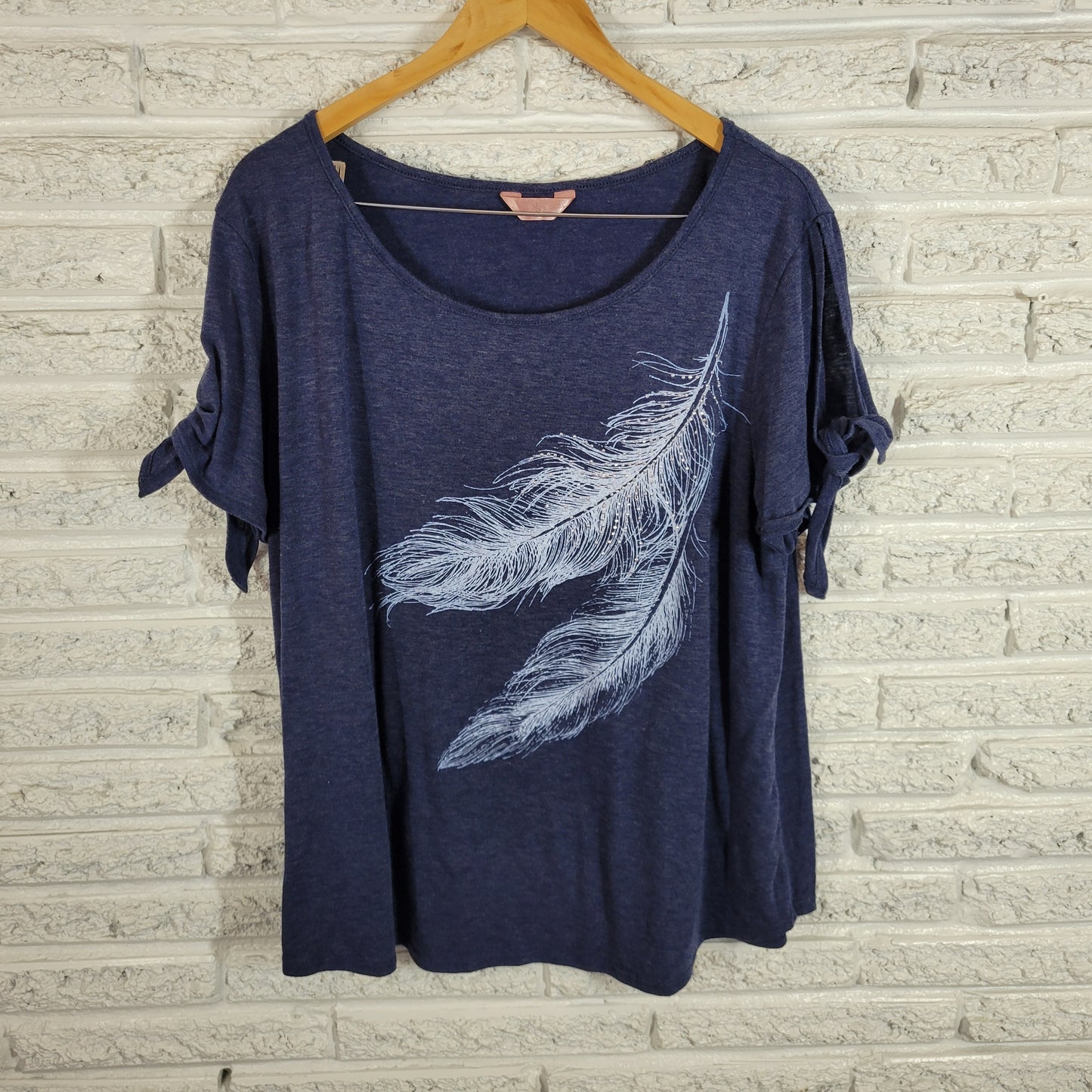 SJS Womens Tee 2X Blue Feather Studded Tied Open Sleeve Plus Size BLU30XE