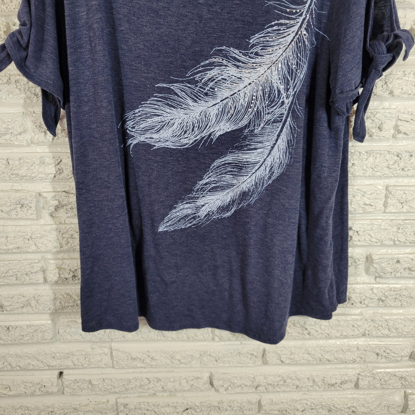 SJS Womens Tee 2X Blue Feather Studded Tied Open Sleeve Plus Size BLU30XE