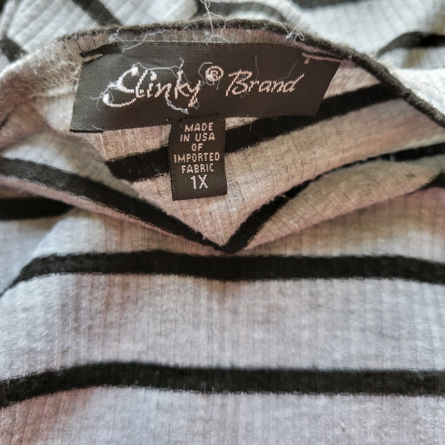 Slinky Brand Top 1X Gray Black Striped Asymmetric Handkerchief Hem STR20E