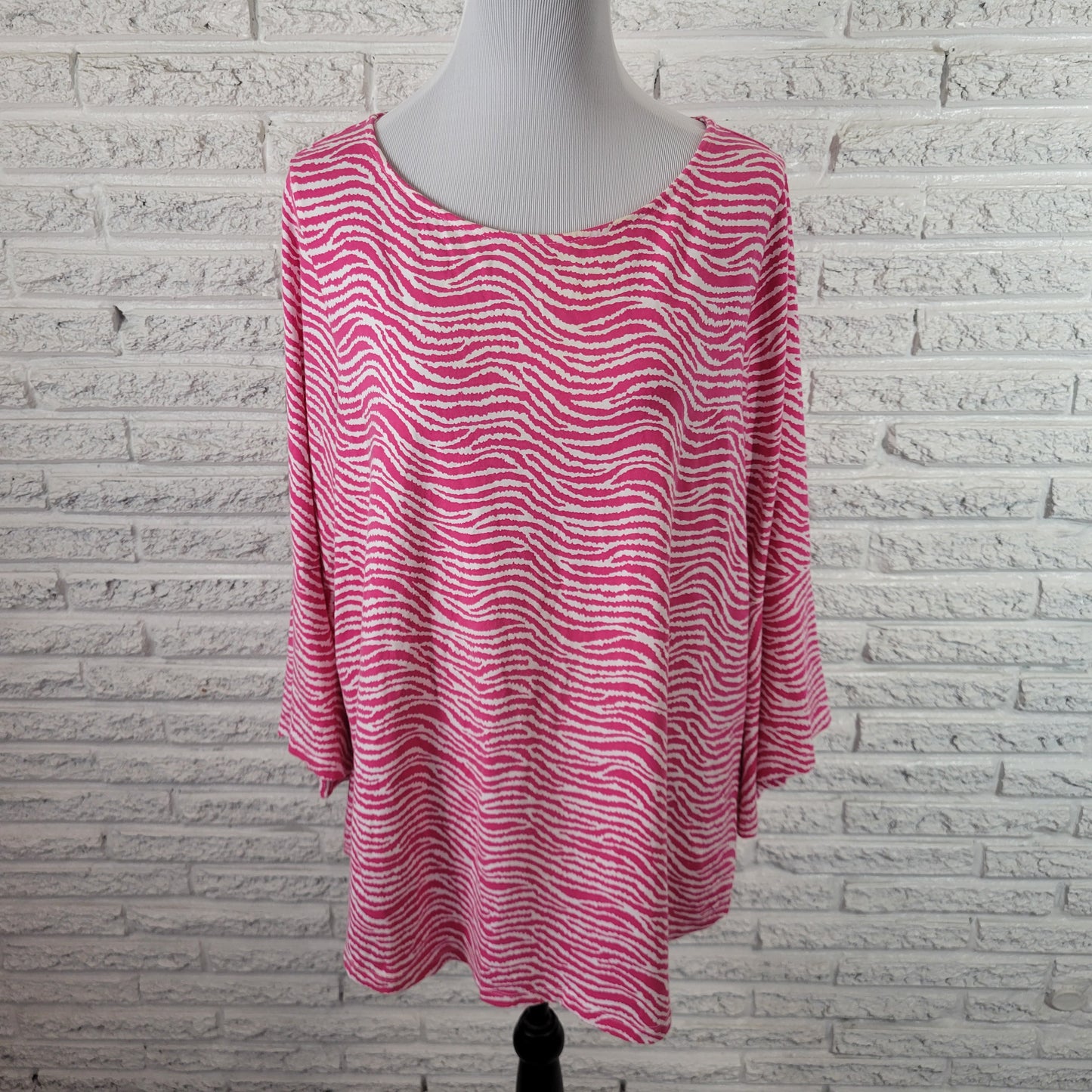 Belle Kim Gravel Womens 1X Pink White Animal Print Bell Sleeve Tunic ANI30E