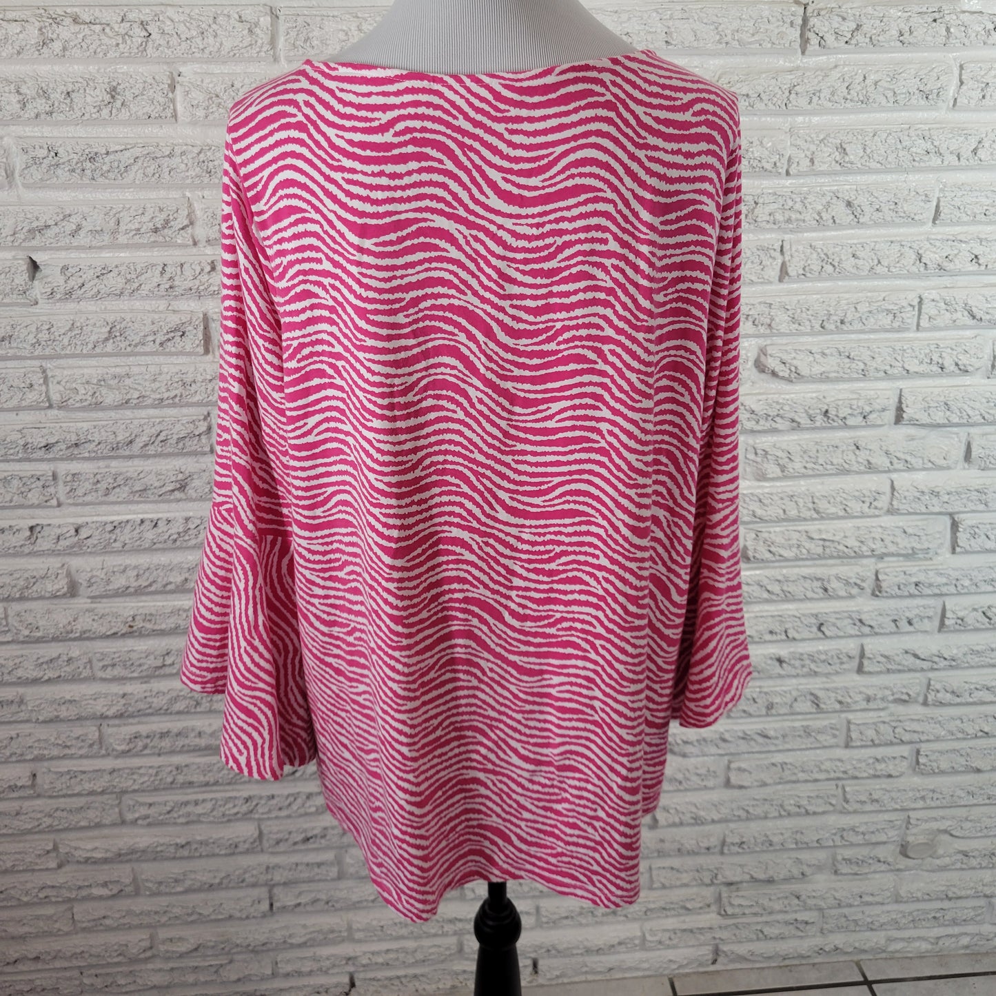 Belle Kim Gravel Womens 1X Pink White Animal Print Bell Sleeve Tunic ANI30E