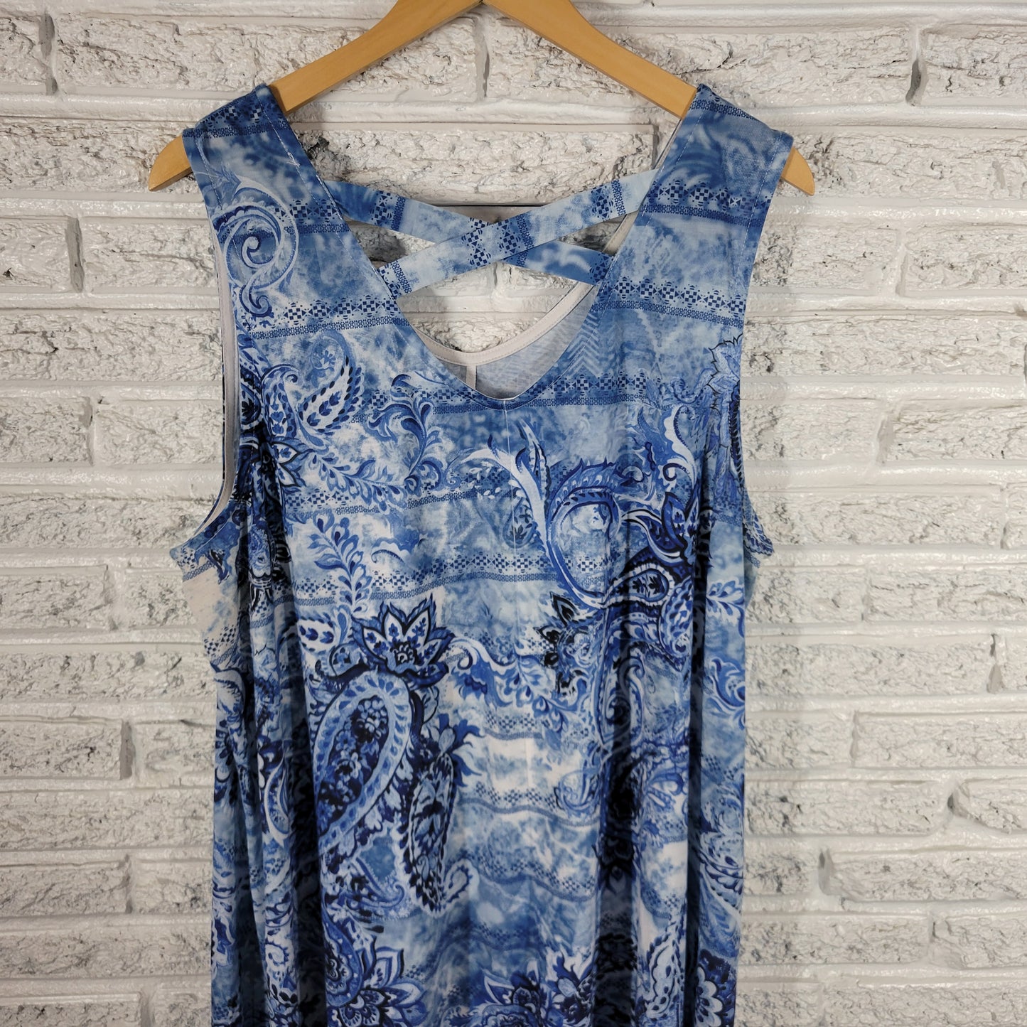 Time & Tru Womens XXL 20 Tank Dress Blue Paisley Studded Criss Cross Back PAI3E