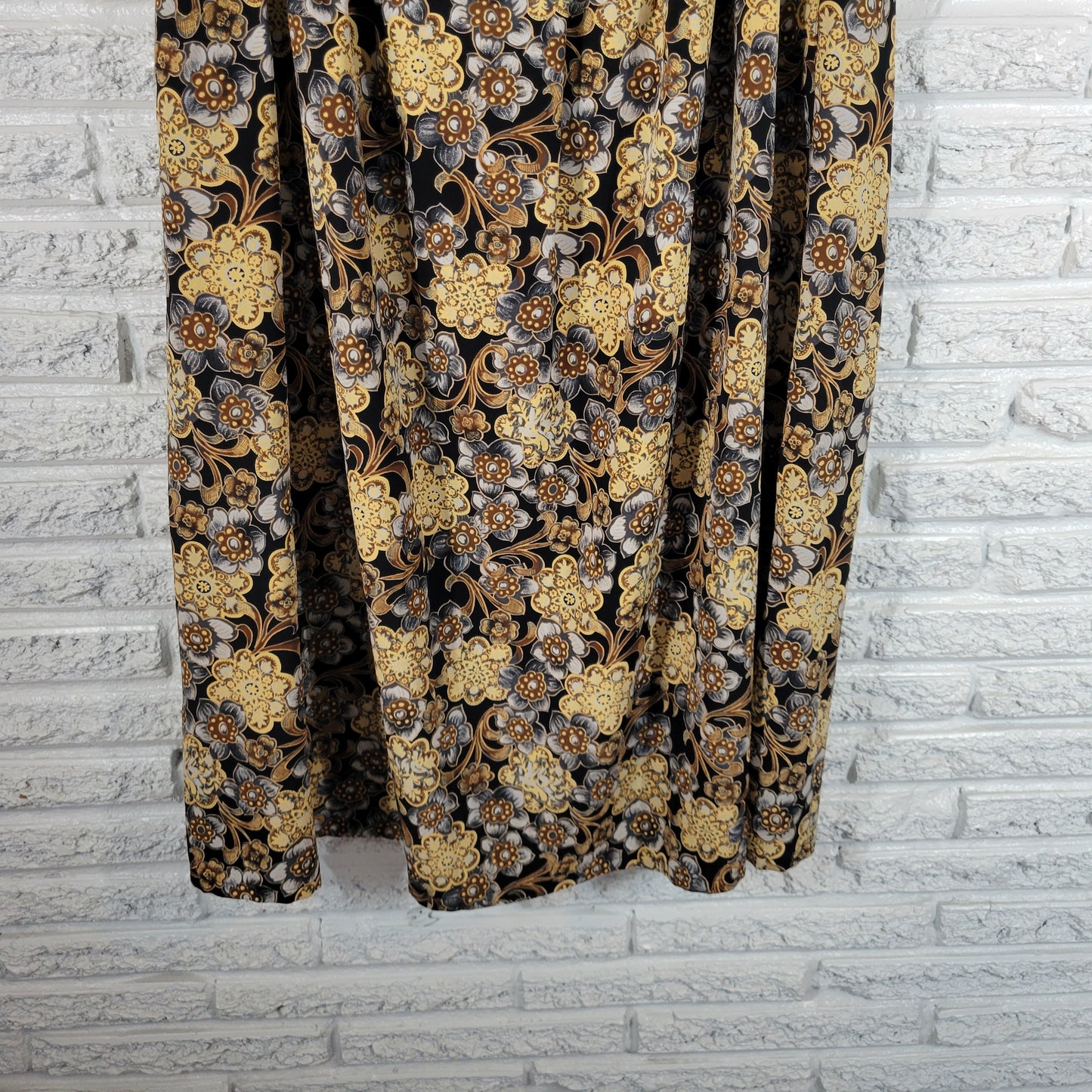 Sag Harbor Womens 1X Skirt Blue Brown Floral Pleated Elastic Waist FLO191E