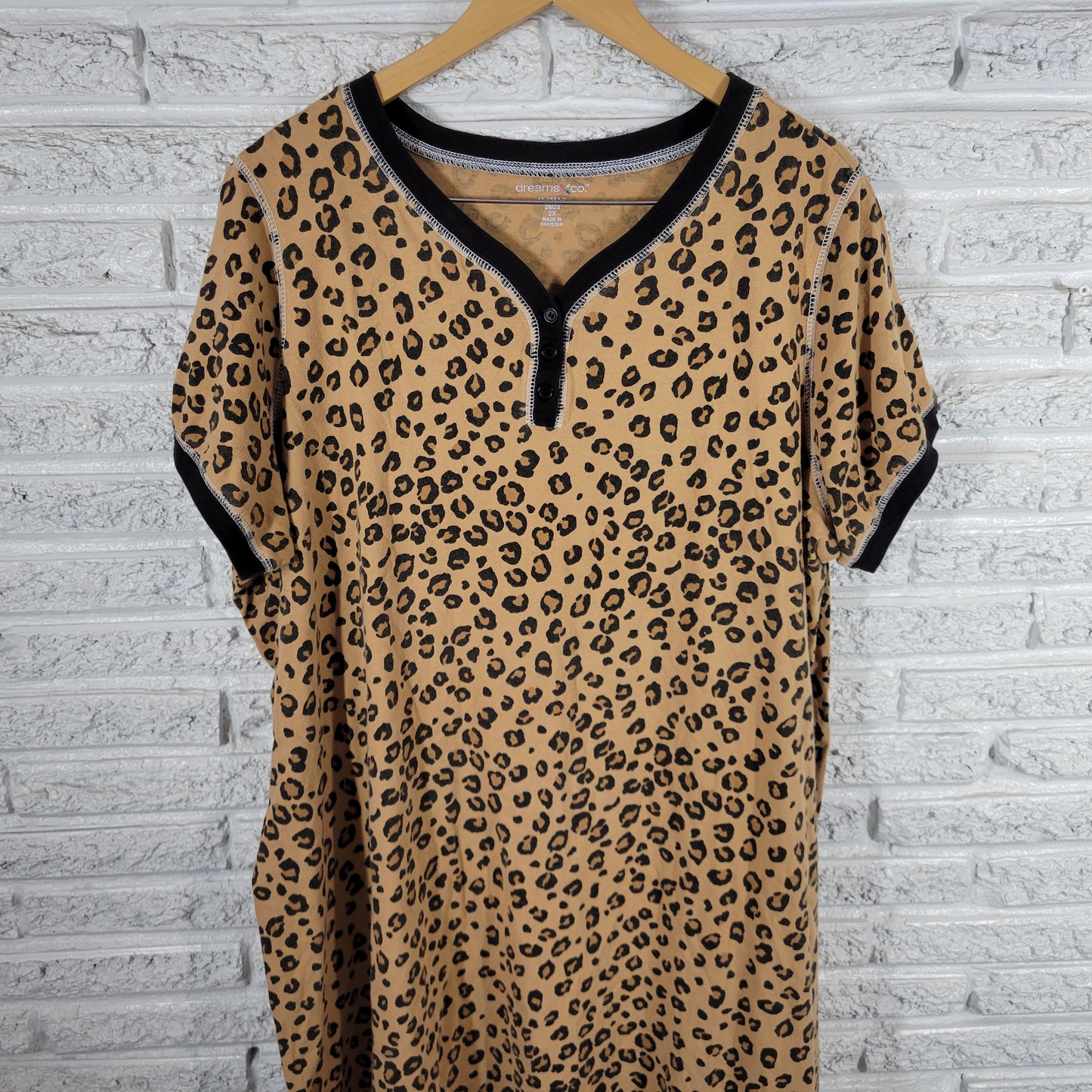 Dreams Co Womens 2X Pajama Top Nightgown Tan Black Animal Print Cotton ANI44E