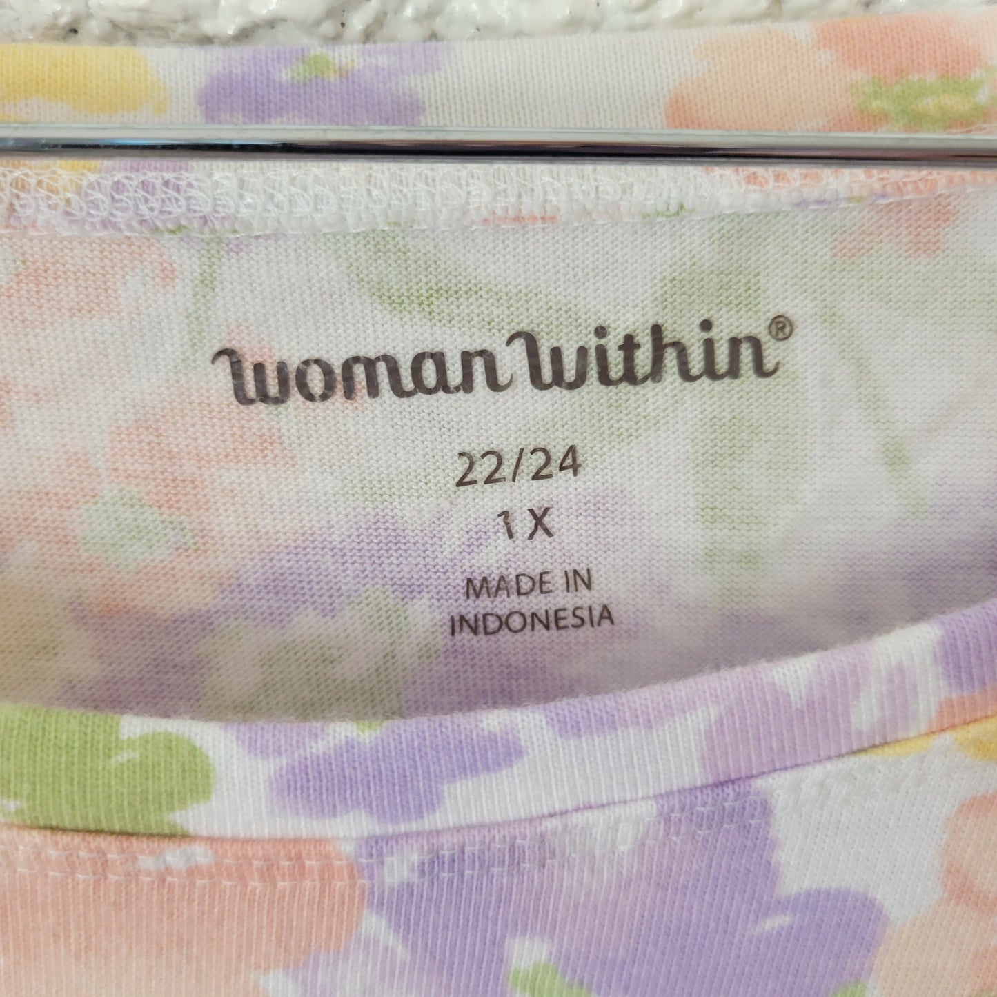 Woman Within Hello Spring Tee 1X Plus Multicolor Floral Cotton Crew Neck FLO205E