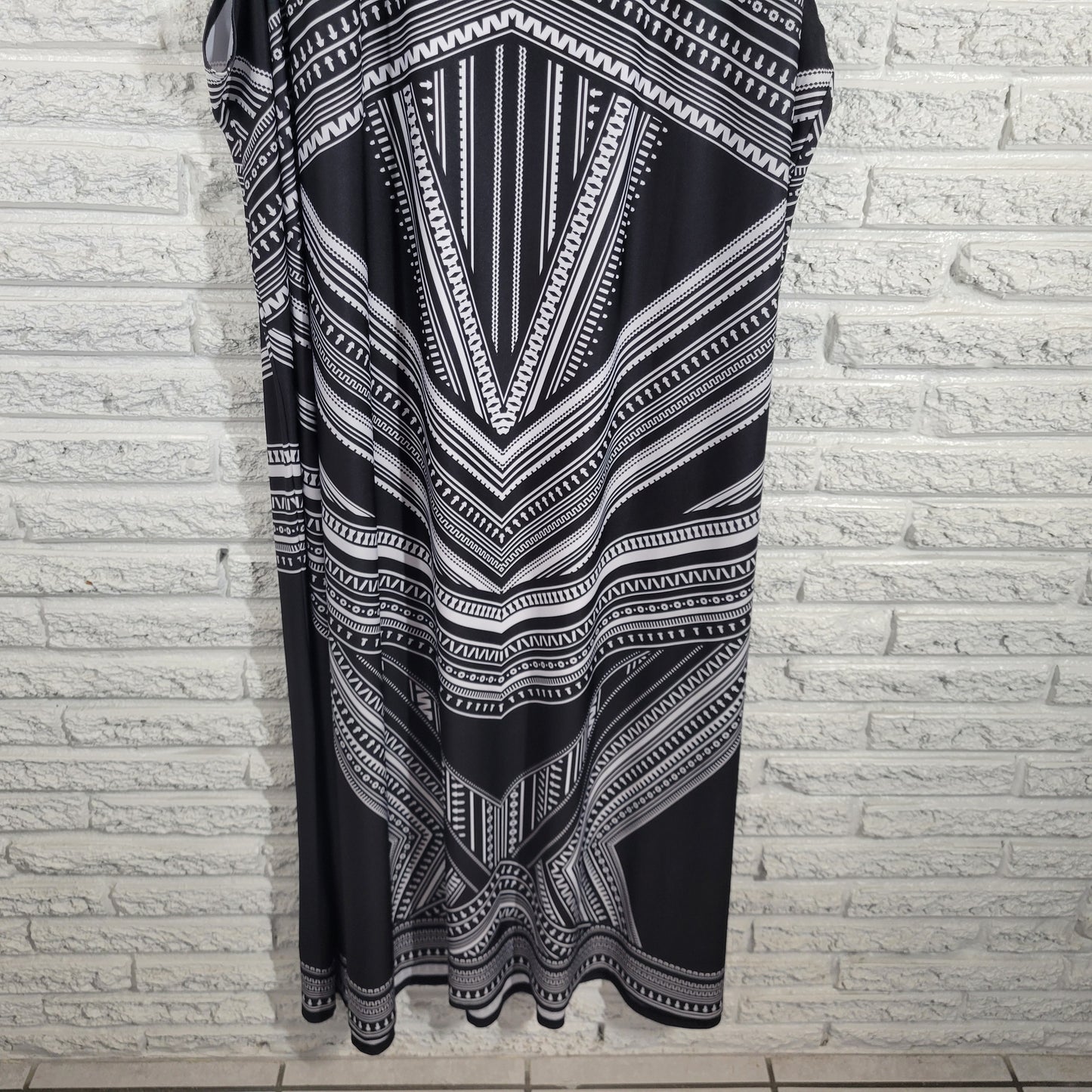 Denim 24/7 Sheath Dress 4X Plus Black White Geometric Midi Sleeveless GEO28E