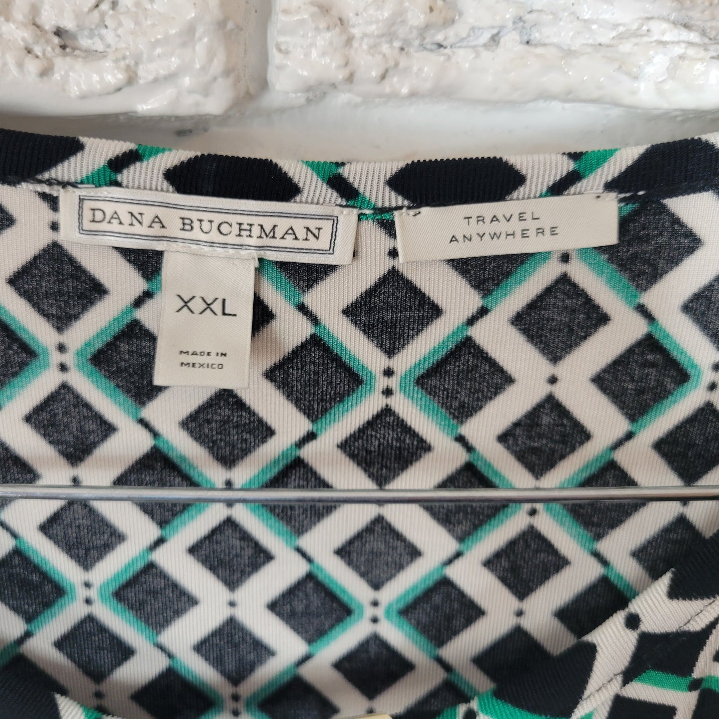 Dana Buchman Blouse XXL Black Green Geometric Sleeveless Knit Top Stretch GEO17E