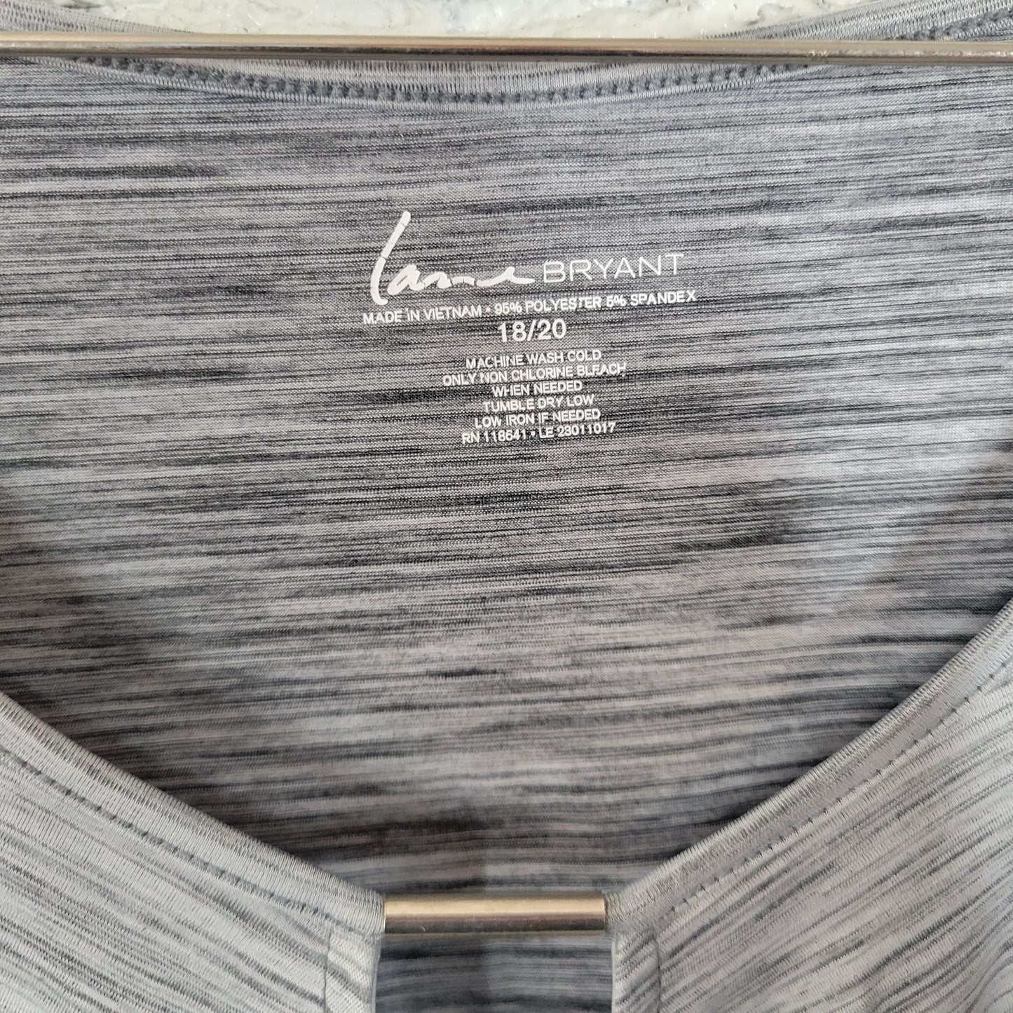Lane Bryant Tunic 18 20 Womens Plus Gray Heather Keyhole Sleeveless GRA77E