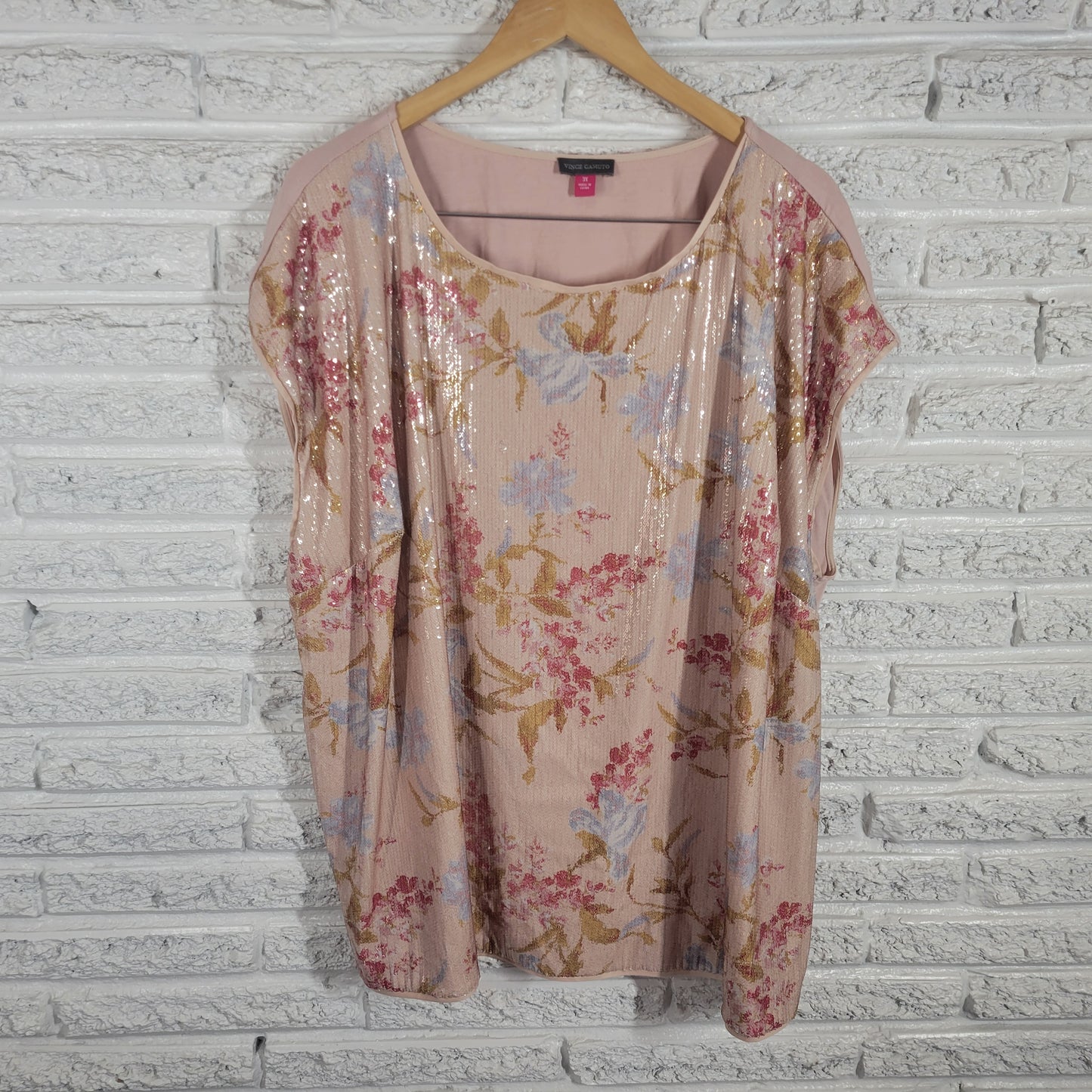 Vince Camuto 3X Floral Sequin Top Womens Sleeveless Blouse Round Neck FLO26E