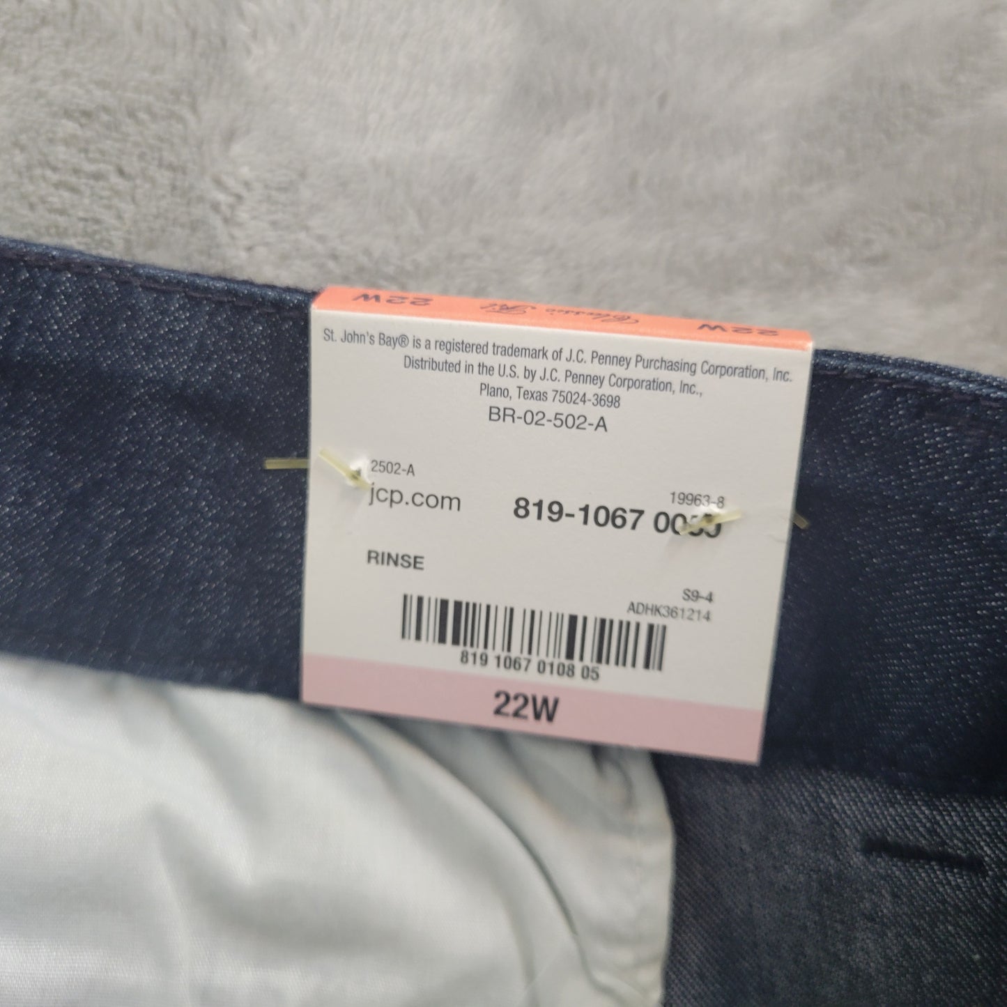 St John's Bay Womens 22W Bermuda Denim Shorts Dark Wash Blue Stretch SHO5E