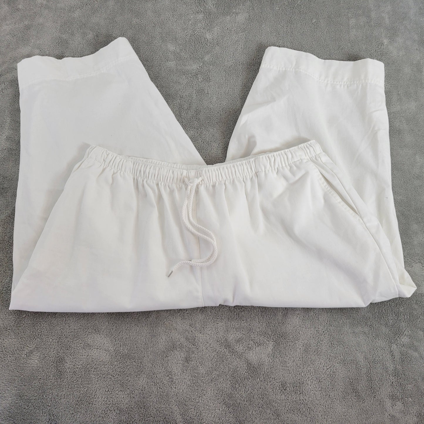 Coral Bay Womens 1X Capri Pants White Cotton Drawstring Elastic Waist WHI34E