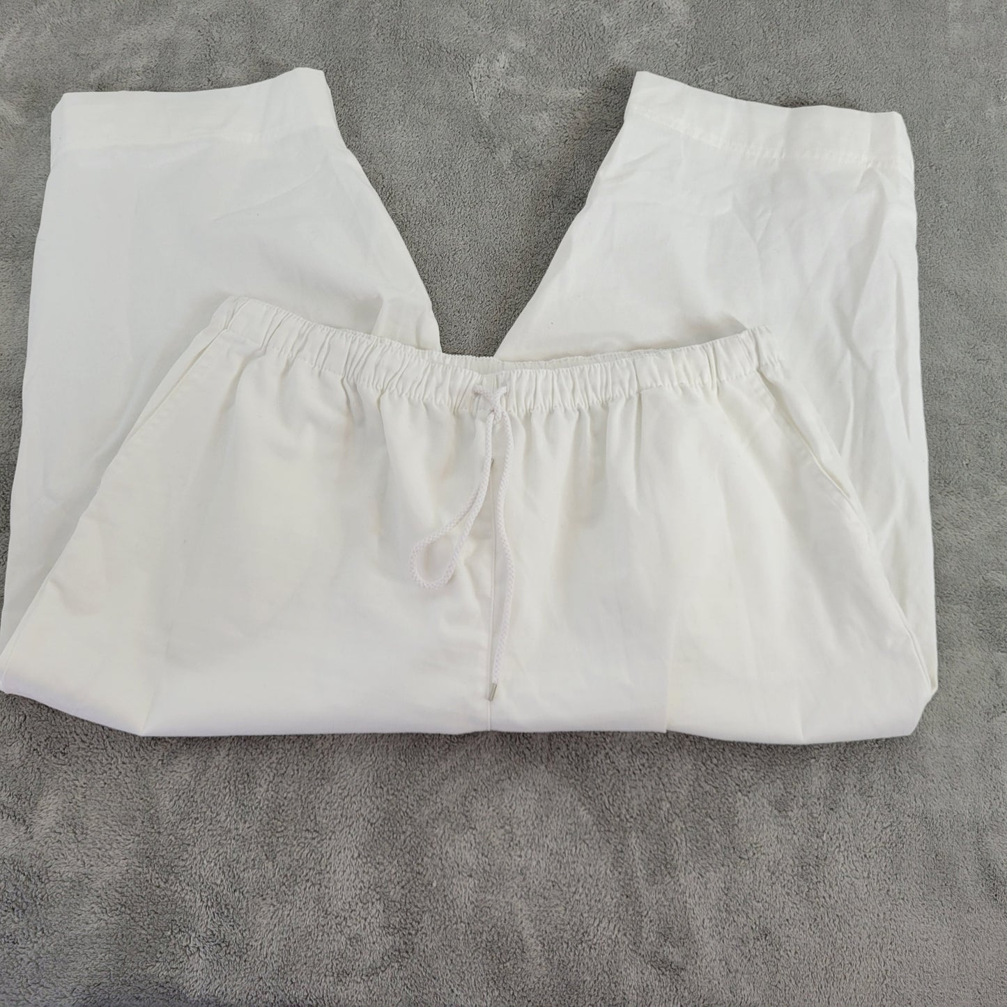 Coral Bay 1X Capri Pants Womens Plus White Drawstring Pull On 18.5 Inseam WHI18E