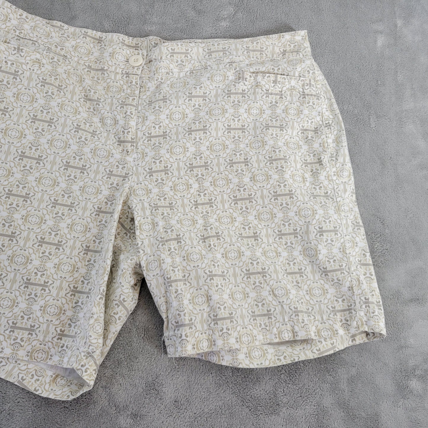 Coral Bay 18 Beige Gray Geometric Shorts Stretch Elastic Waist Chino GEO95E
