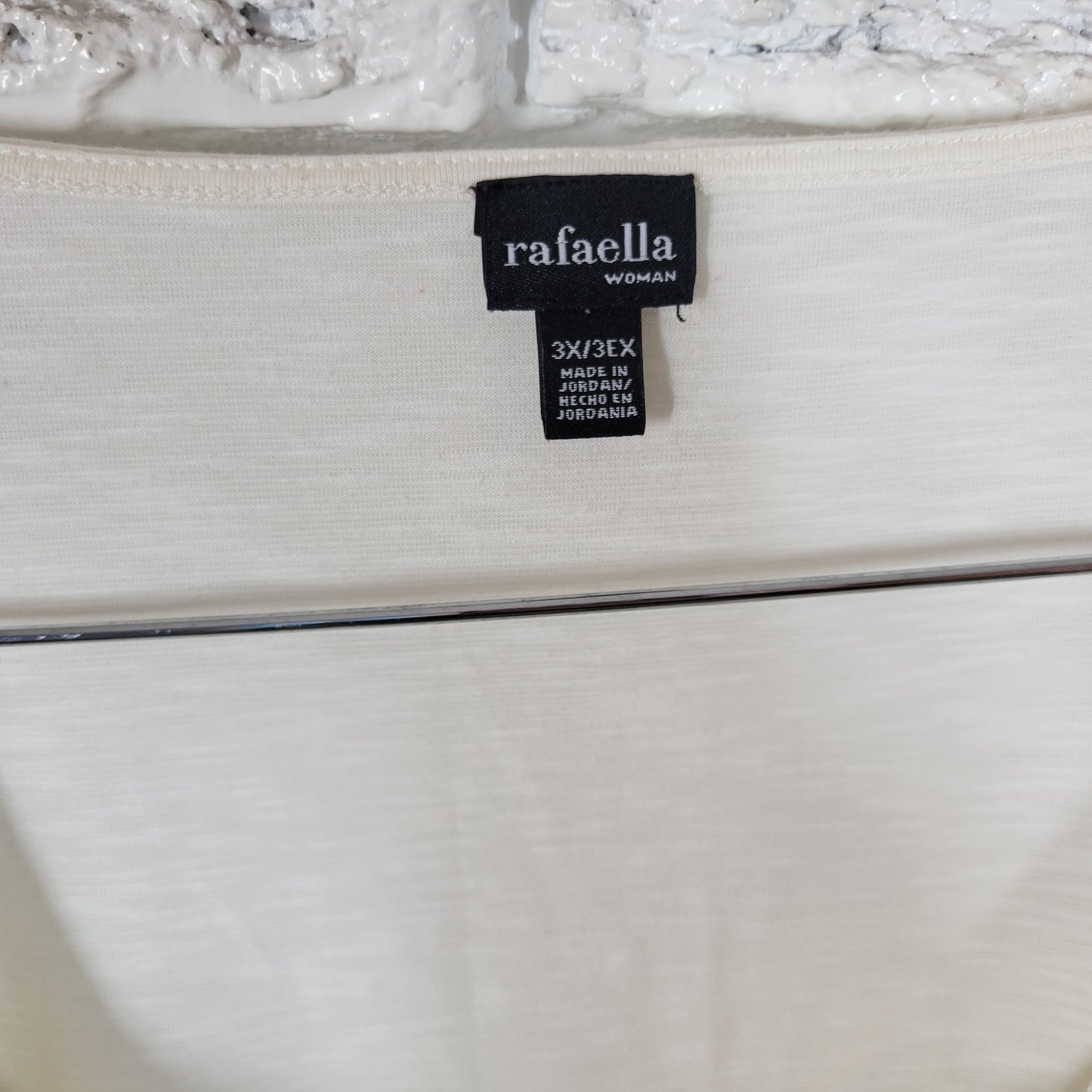 Rafaella 3X White Ruffle Sleeveless Top Round Neck Stretch Plus Size WHI17E
