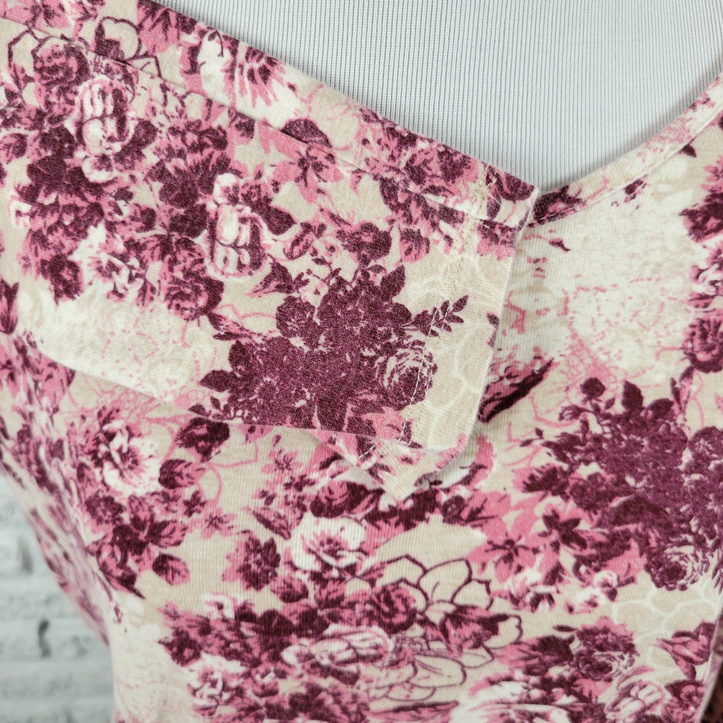 White Stag XL Purple Floral Tee Top Cotton Long Sleeve Round Neck Blouse FLO217E