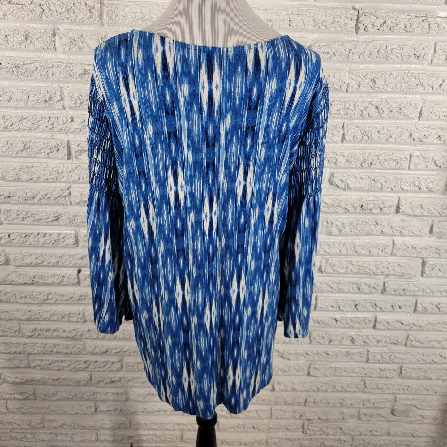 Ruby Rd XL Blue White Geometric Watercolor Tunic 3/4 Bell Sleeve Blouse WAT72XE