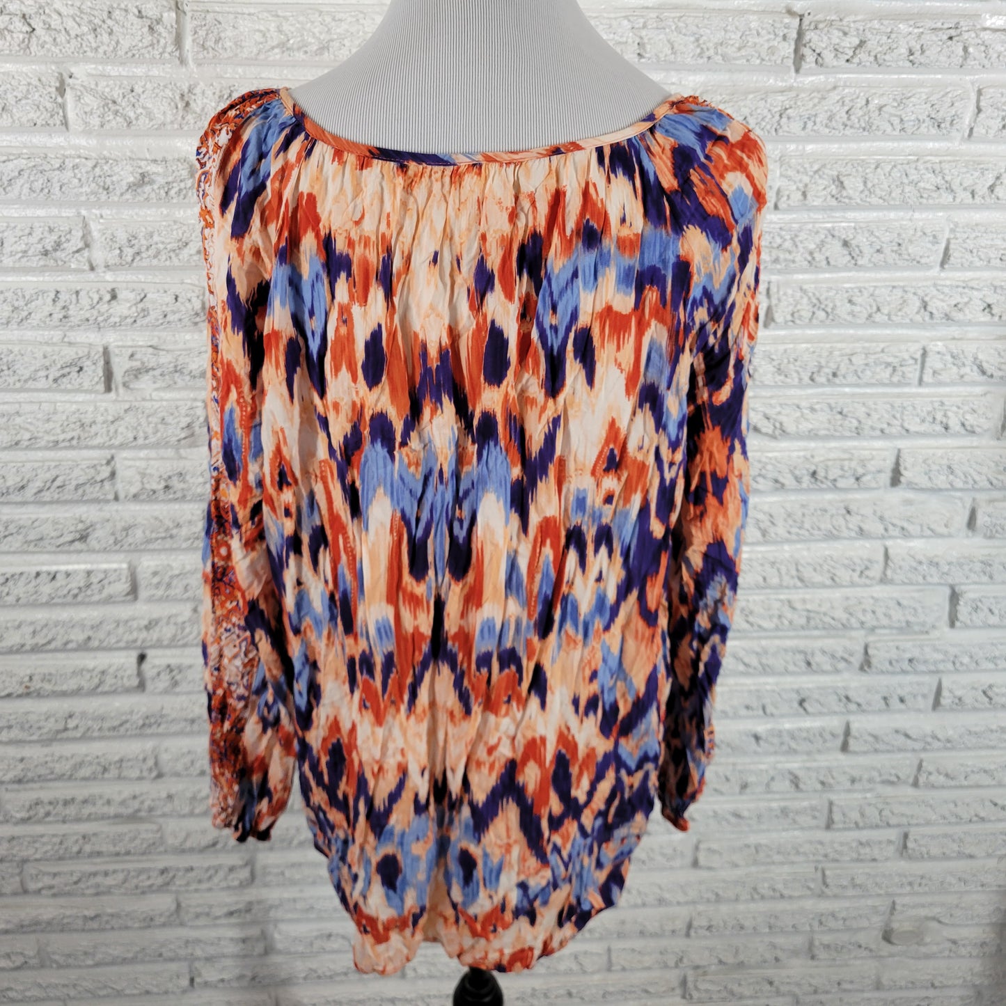 Faded Glory XXL Geometric Watercolor Keyhole Top Rayon Multicolor WAT64XE
