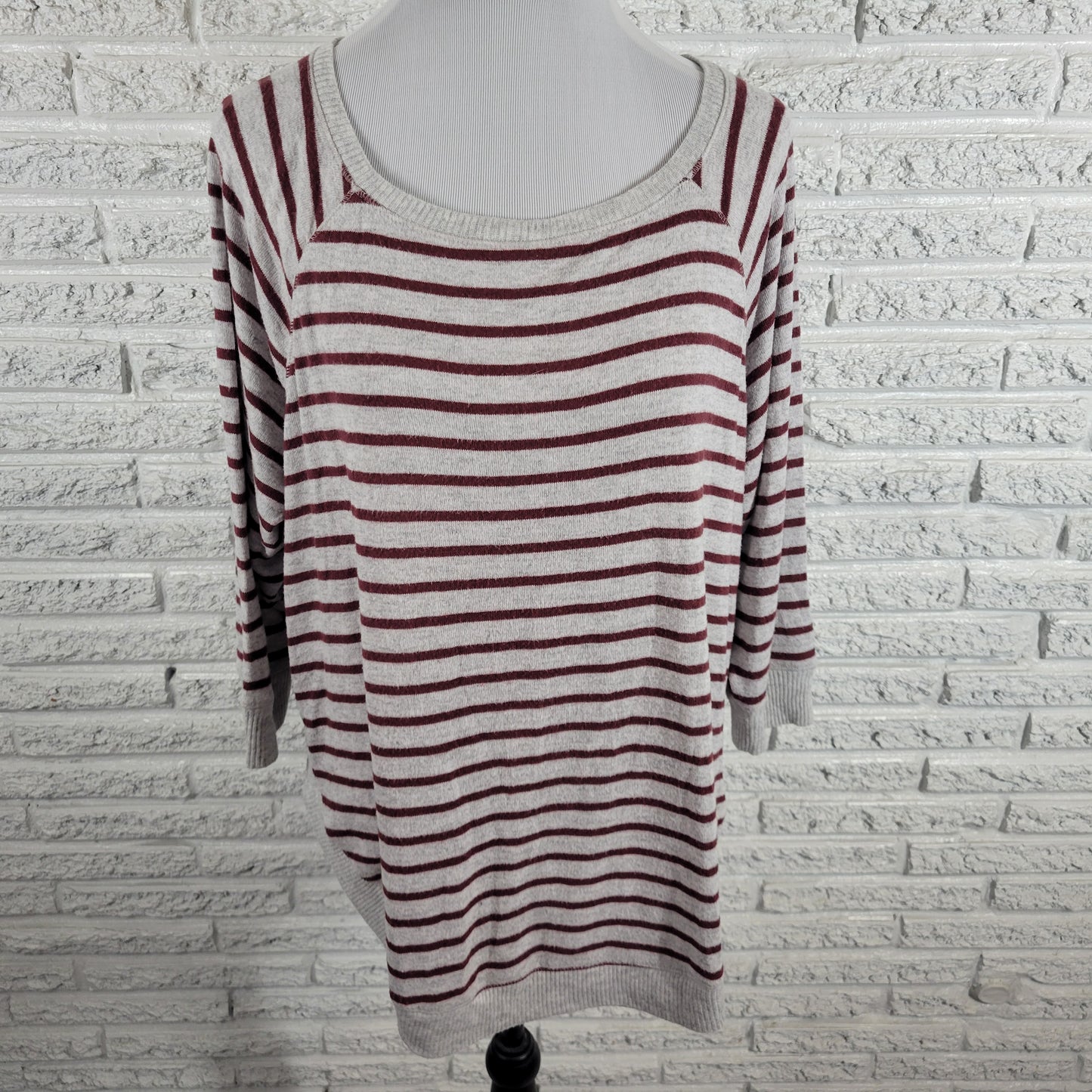Maurices Womens Brown Gray Striped Sweater 1X Crew Neck 3/4 Sleeve Knit STR99XE