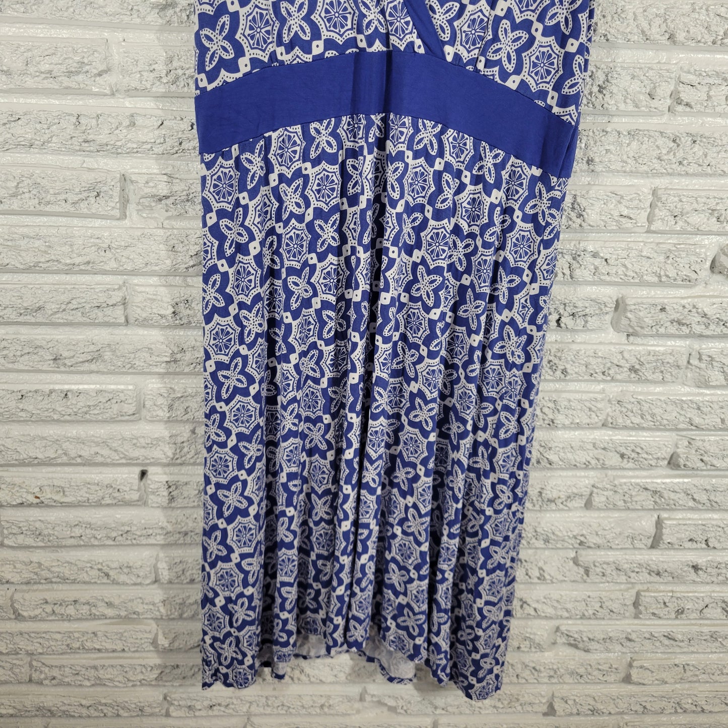 LL Bean Womens Blue White Geometric Sheath Dress XL Sleeveless V-Neck GEO107XE