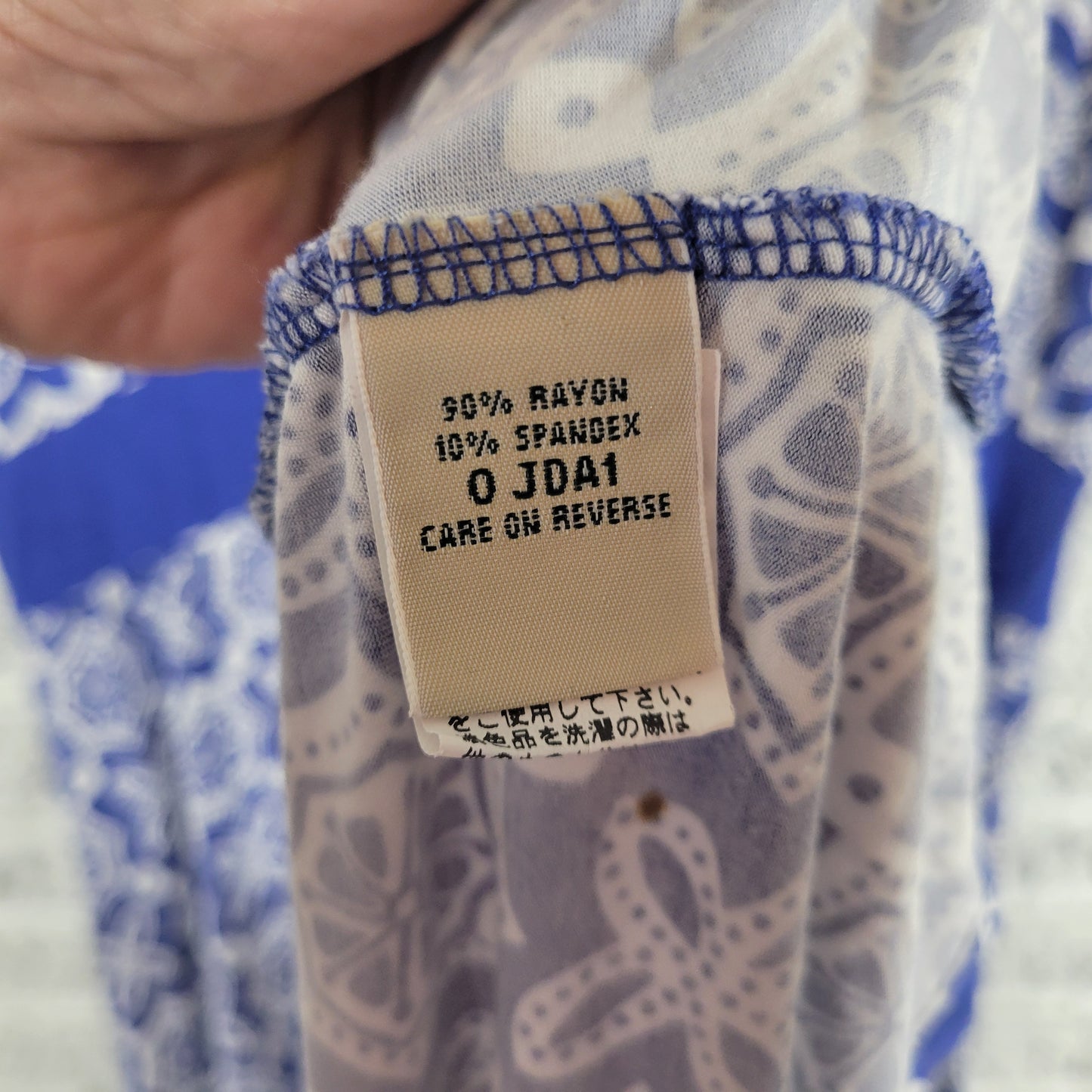 LL Bean Womens Blue White Geometric Sheath Dress XL Sleeveless V-Neck GEO107XE