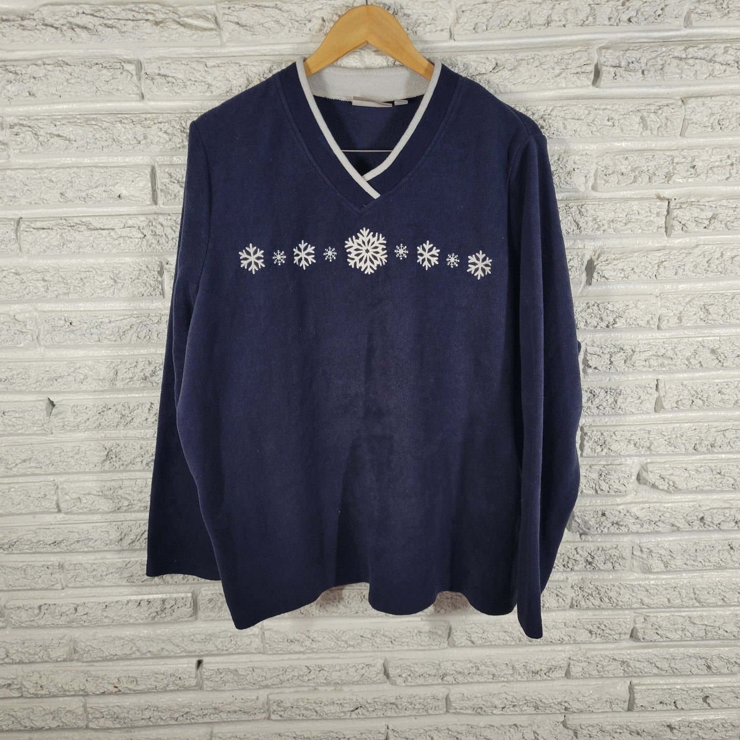 Croft Barrow Womens Snowflake Fleece Sweatshirt 2X Blue V Neck Plus SWE90E
