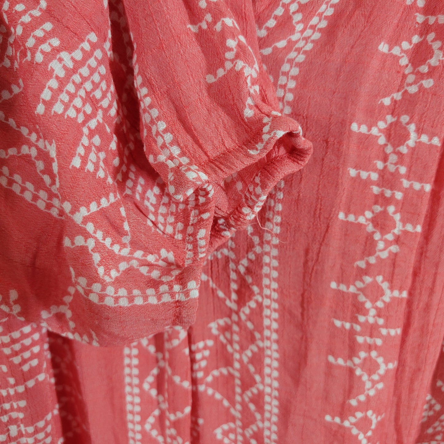Catherines 3X Tunic Top Pink White Geometric VNeck Button Sheer Plus GEO141E