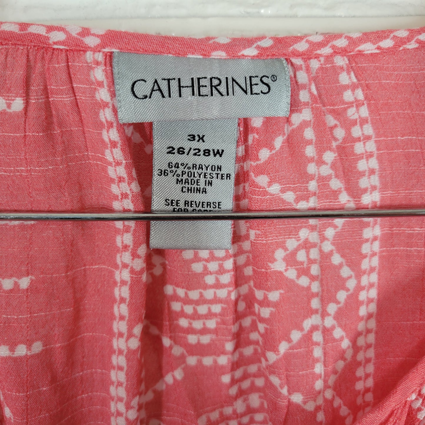 Catherines 3X Tunic Top Pink White Geometric VNeck Button Sheer Plus GEO141E