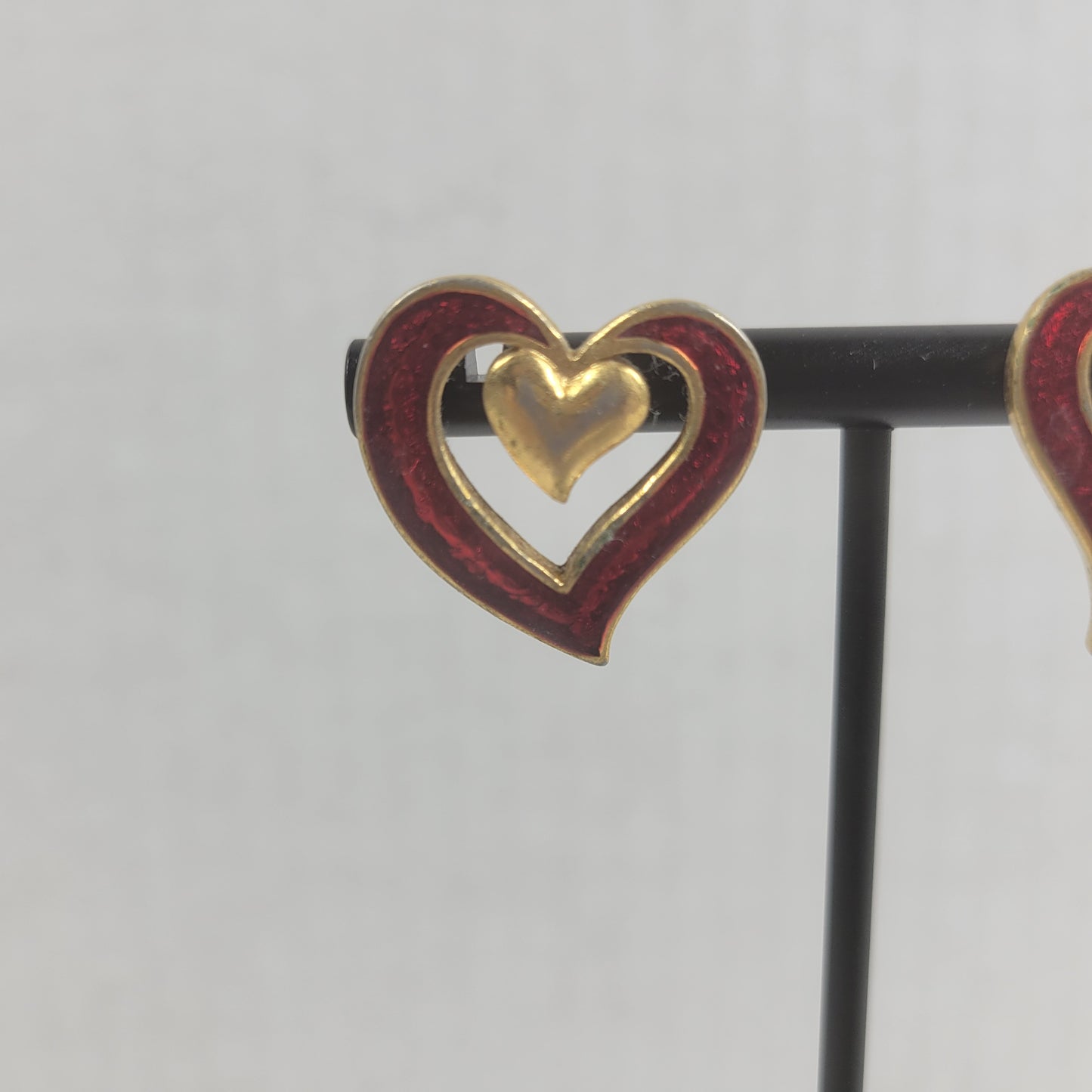 Vintage Gold Tone Red Enamel Double Heart Post Stud Earrings Valentine E132E