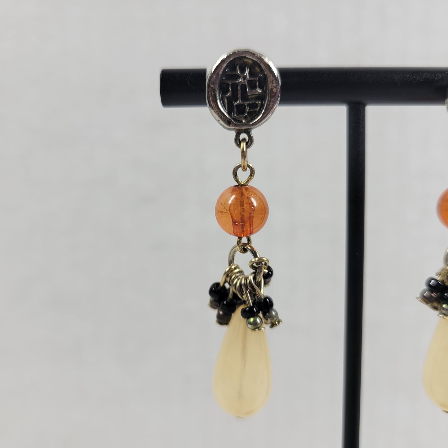 Vintage Silver Tone Orange Yellow Teardrop Dangle Drop Post Stud Earrings E133E