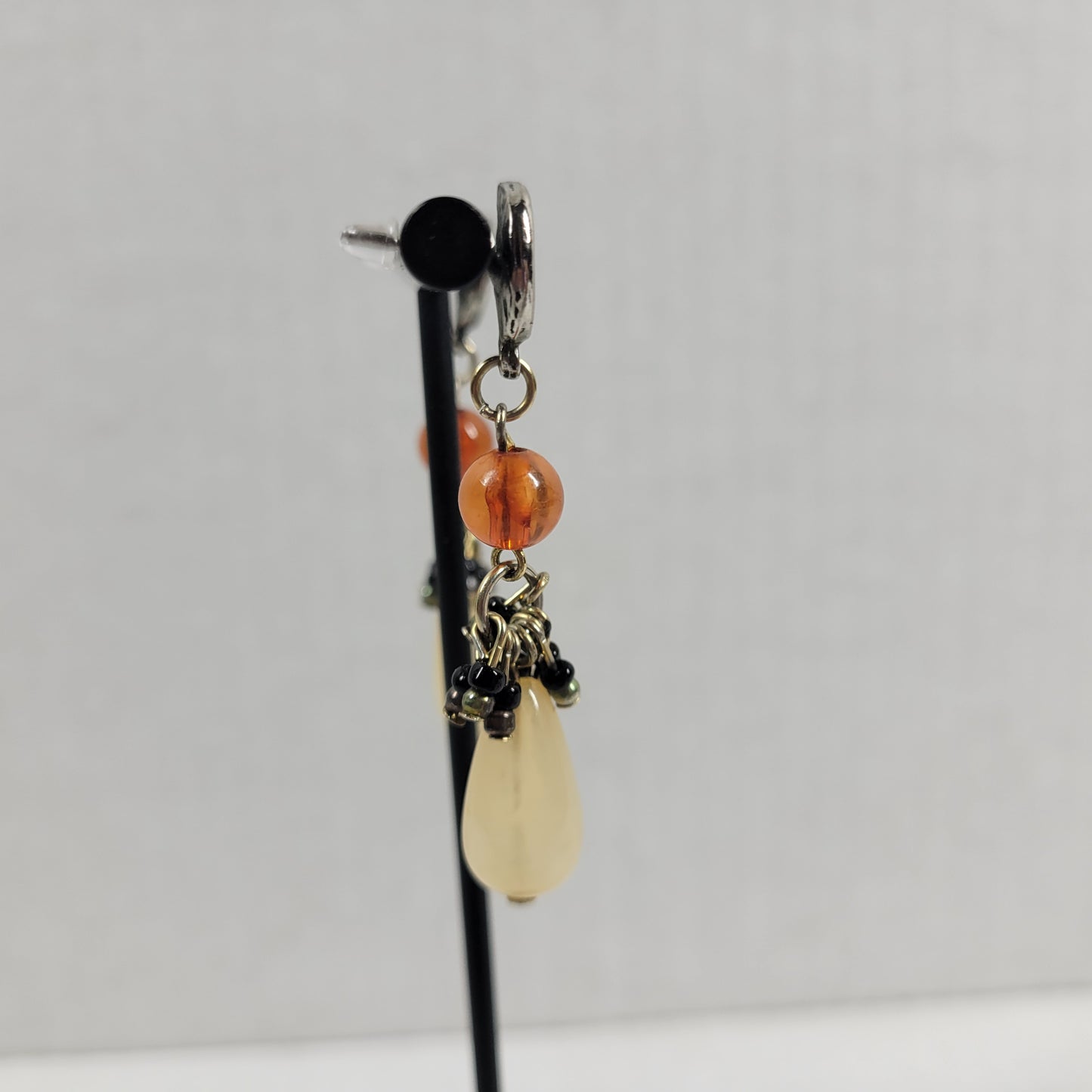 Vintage Silver Tone Orange Yellow Teardrop Dangle Drop Post Stud Earrings E133E