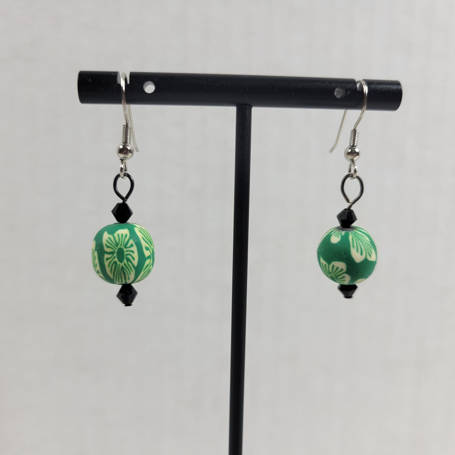 Green Polymer Clay Millefiori Floral Bead Dangle Earrings Black Crystal E139E