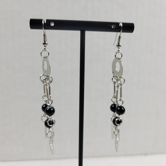 Black Bead Silver Dangle Earrings Leaf Charm Drop Boho Fashion Gift E141EV