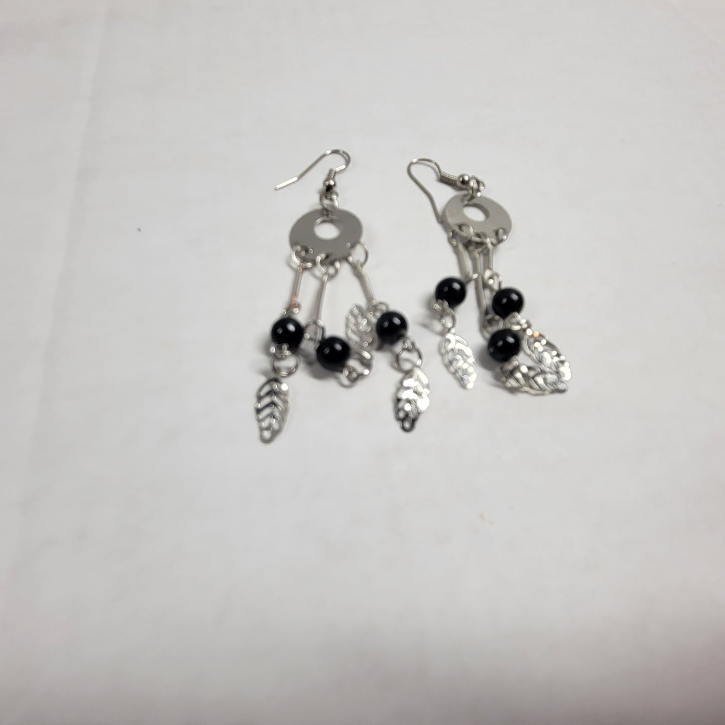 Black Bead Silver Dangle Earrings Leaf Charm Drop Boho Fashion Gift E141EV