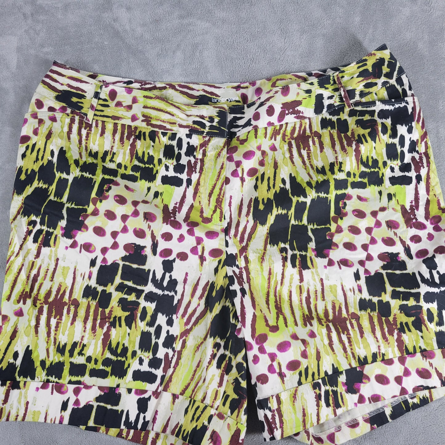 Lane Bryant 24 Shorts Green Purple Watercolor Cuffed Cotton Blend Casual WAT87E